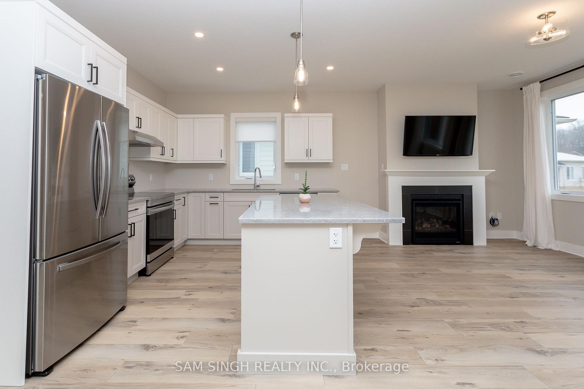 Photo 9 of 110 Sandcastle Key Drive, Central Elgin, Rural Central Elgin — HOMEH