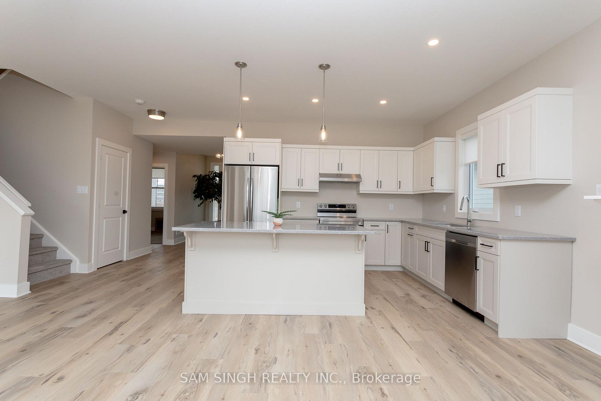Photo 11 of 110 Sandcastle Key Drive, Central Elgin, Rural Central Elgin — HOMEH