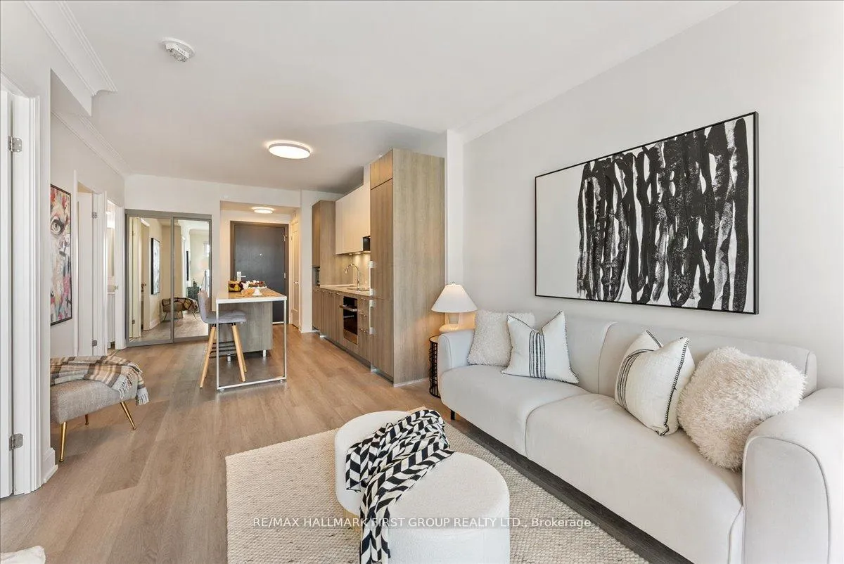Photo 9 of Unit 1608, 8 Water Walk Drive, Markham, Unionville — HOMEH