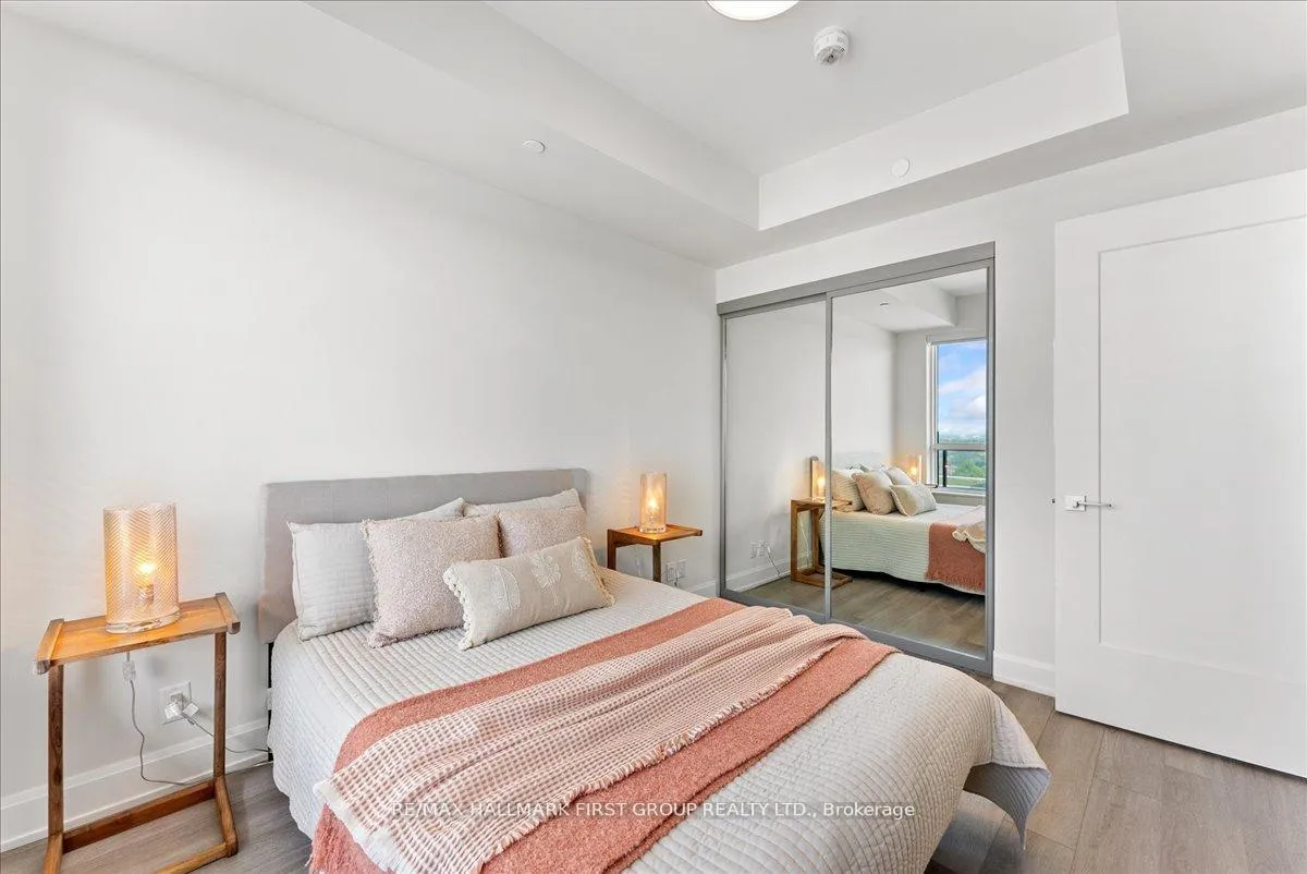 Photo 12 of Unit 1608, 8 Water Walk Drive, Markham, Unionville — HOMEH