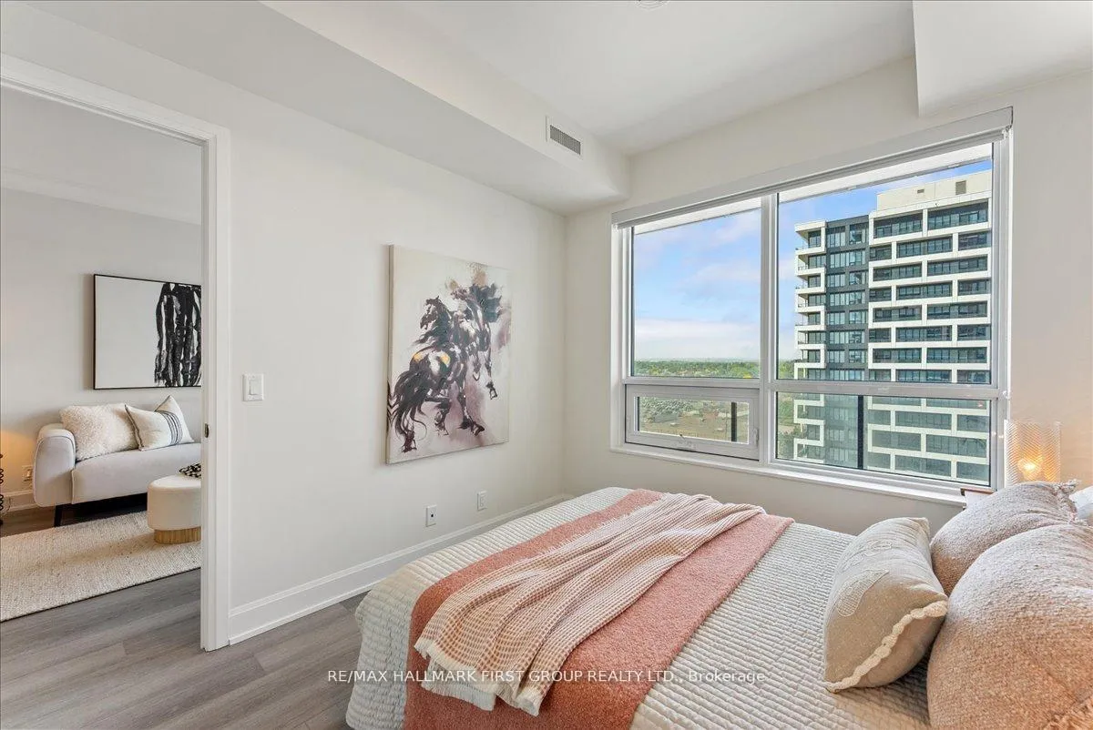Photo 14 of Unit 1608, 8 Water Walk Drive, Markham, Unionville — HOMEH