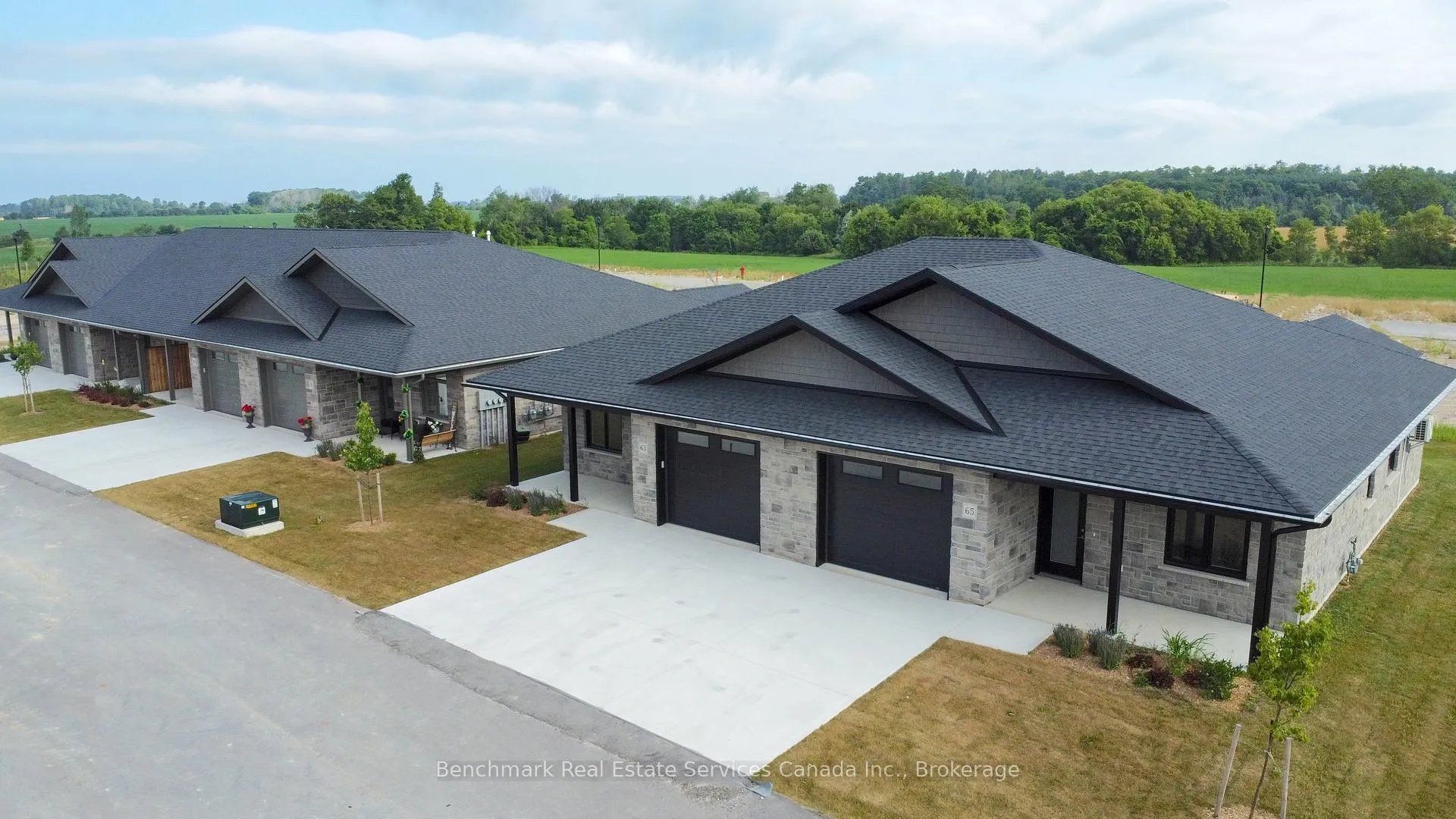 Photo 10 of 65 Cavalier Crescent, Huron-Kinloss — HOMEH