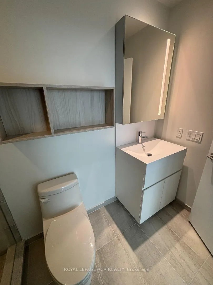 Photo 12 of Unit 2202, 39 Mary Street, Barrie, City Centre — HOMEH