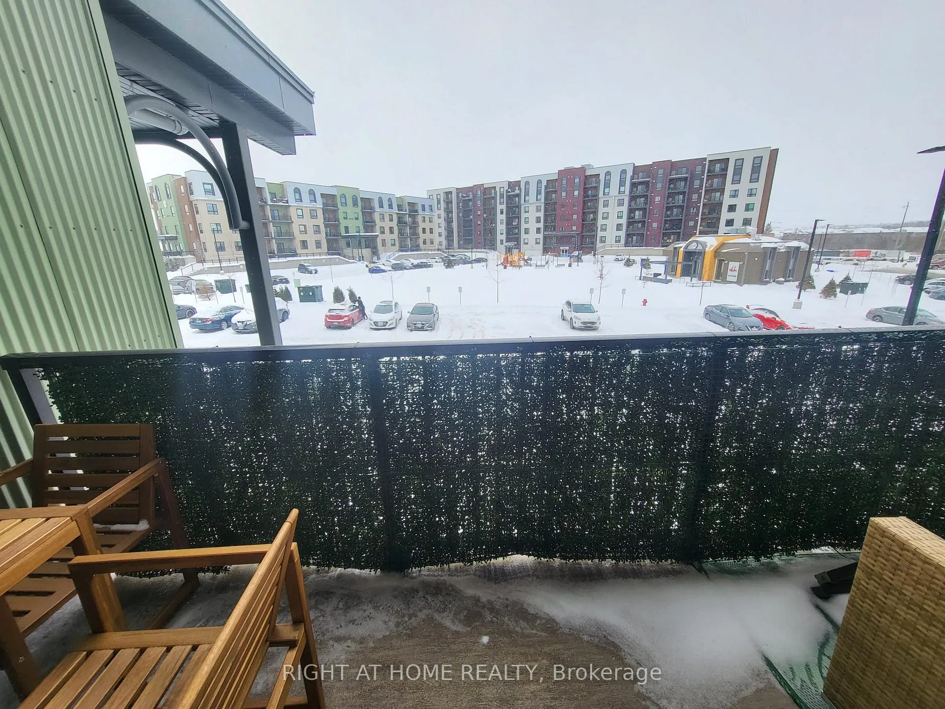 Photo 14 of Unit 207, 5 Chef Lane, Barrie, Rural Barrie Southeast — HOMEH