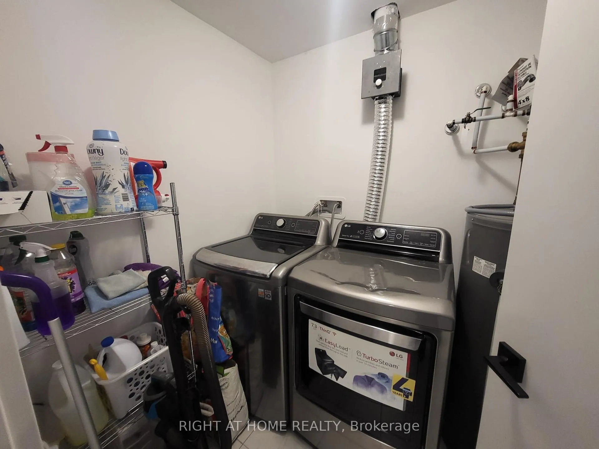 Photo 15 of Unit 207, 5 Chef Lane, Barrie, Rural Barrie Southeast — HOMEH