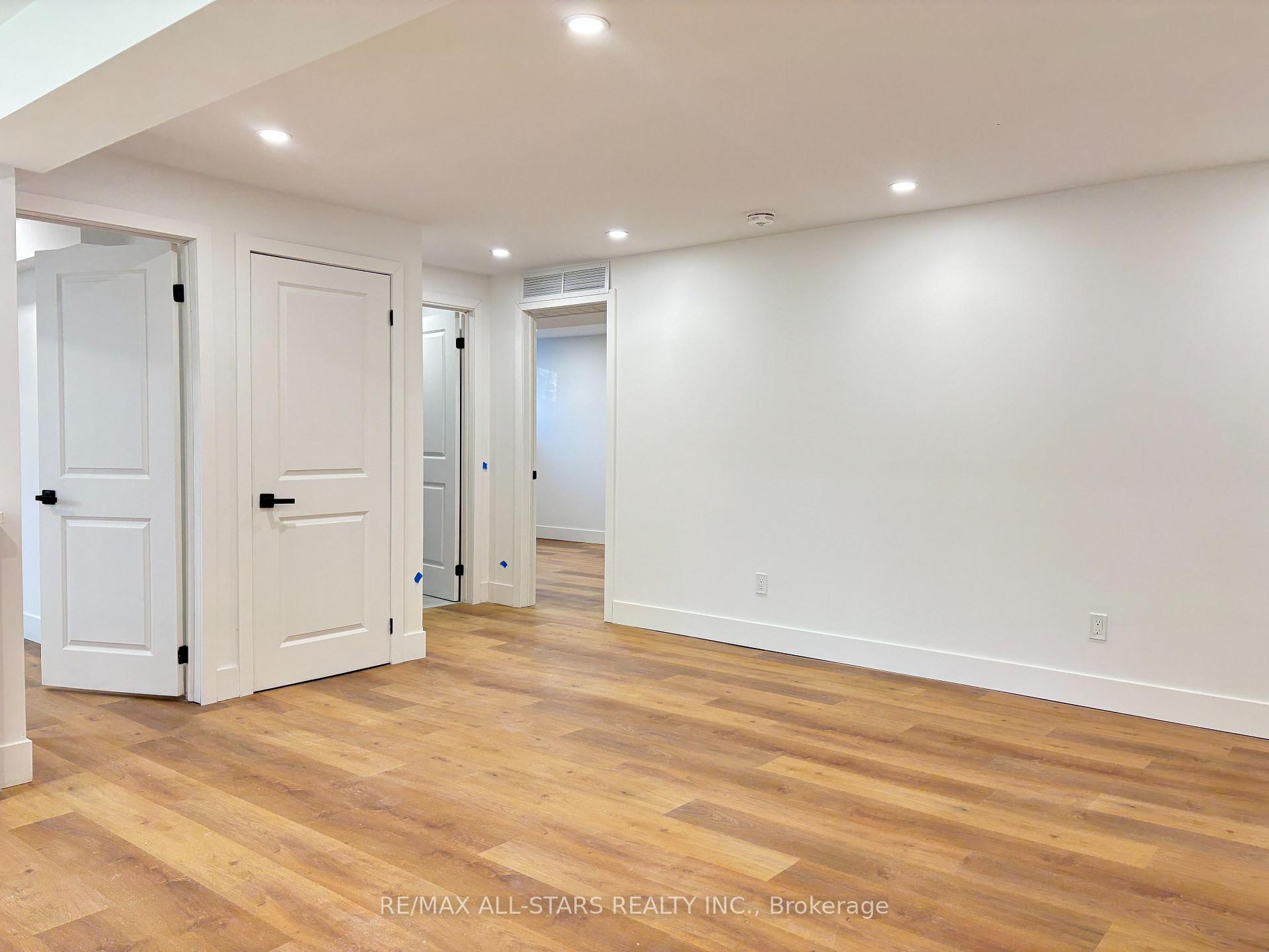 Photo 7 of Unit A, 1678 Metro Road, Georgina, Historic Lakeshore Communities — HOMEH