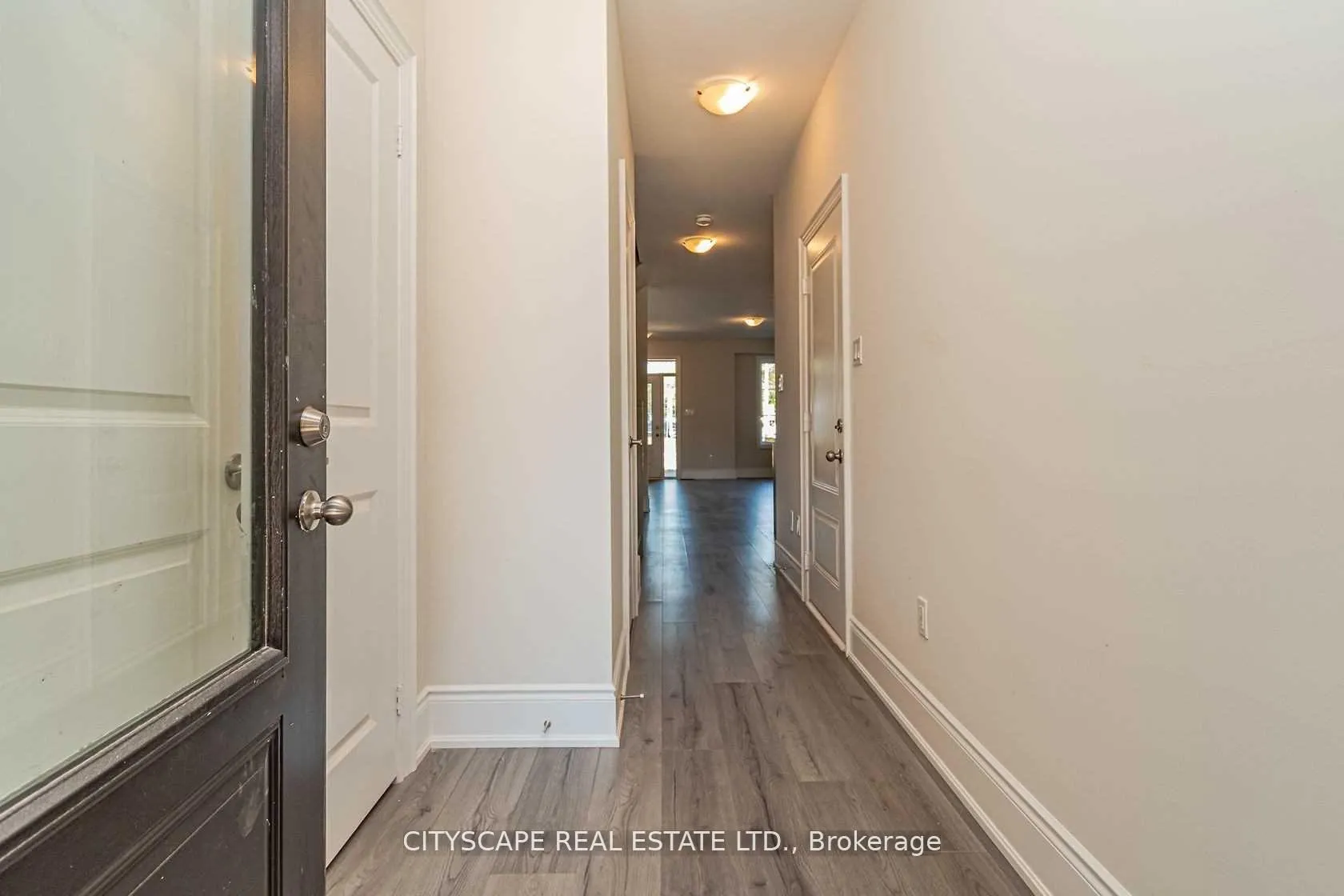 Photo 4 of 5228 Pinedale Drive, Burlington, Appleby — HOMEH