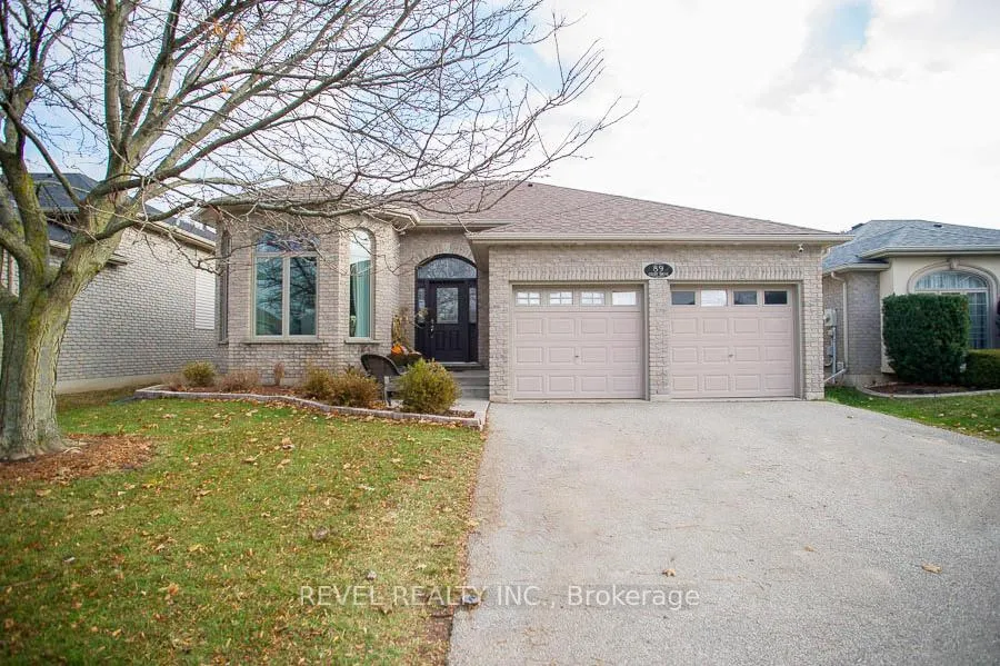 Photo 2 of 89 Court Drive, Brant, Paris — HOMEH