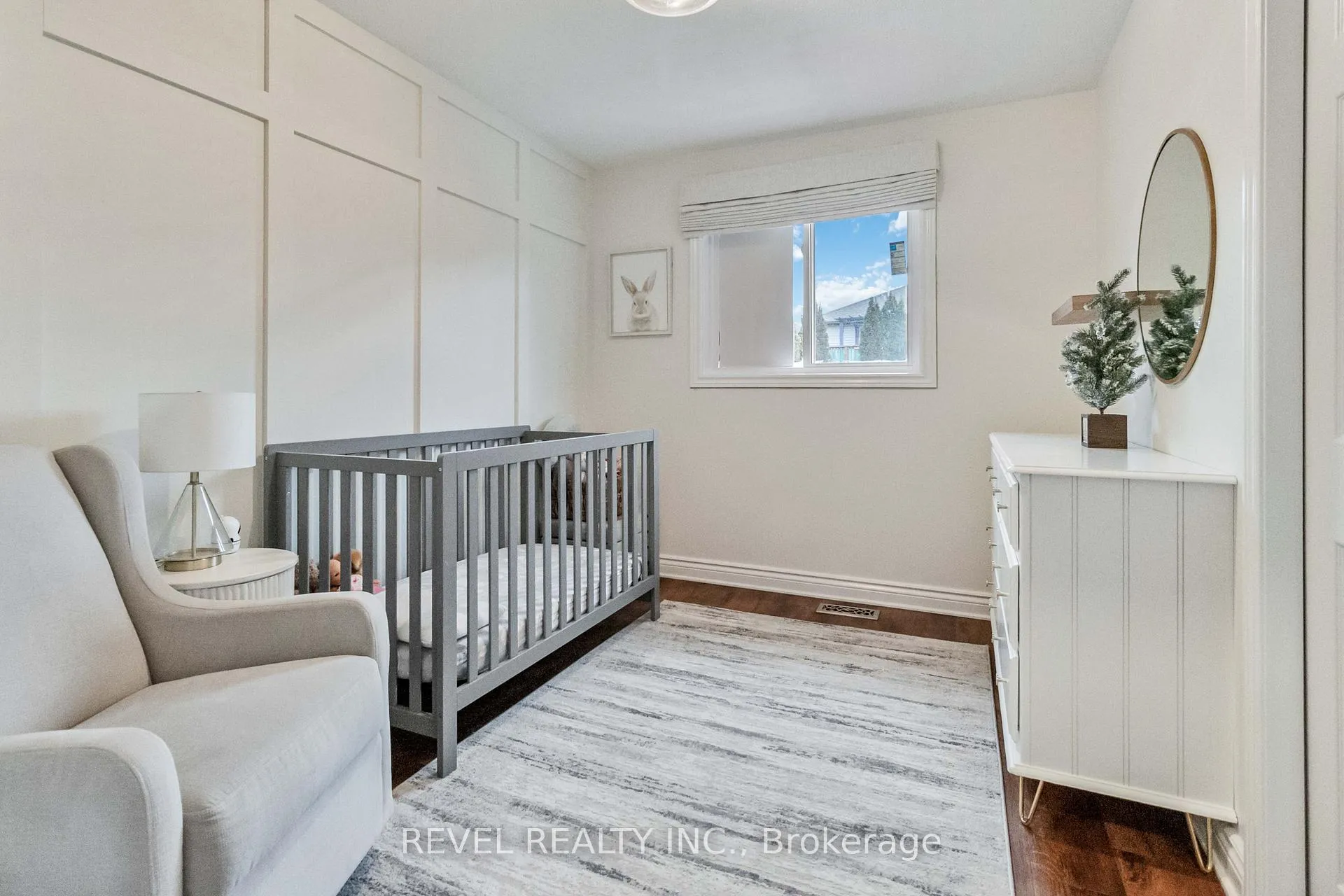Photo 21 of 89 Court Drive, Brant, Paris — HOMEH