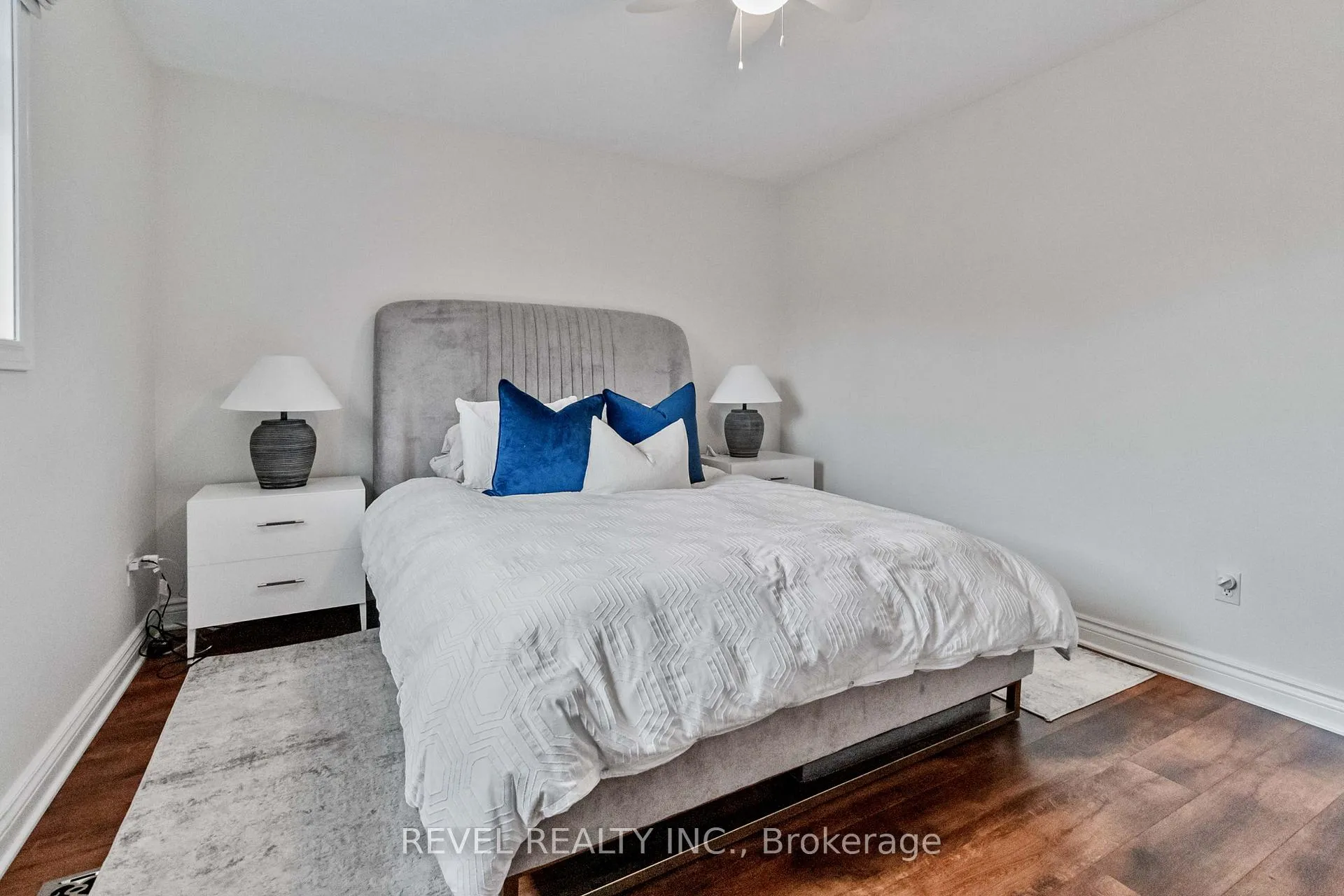 Photo 28 of 89 Court Drive, Brant, Paris — HOMEH
