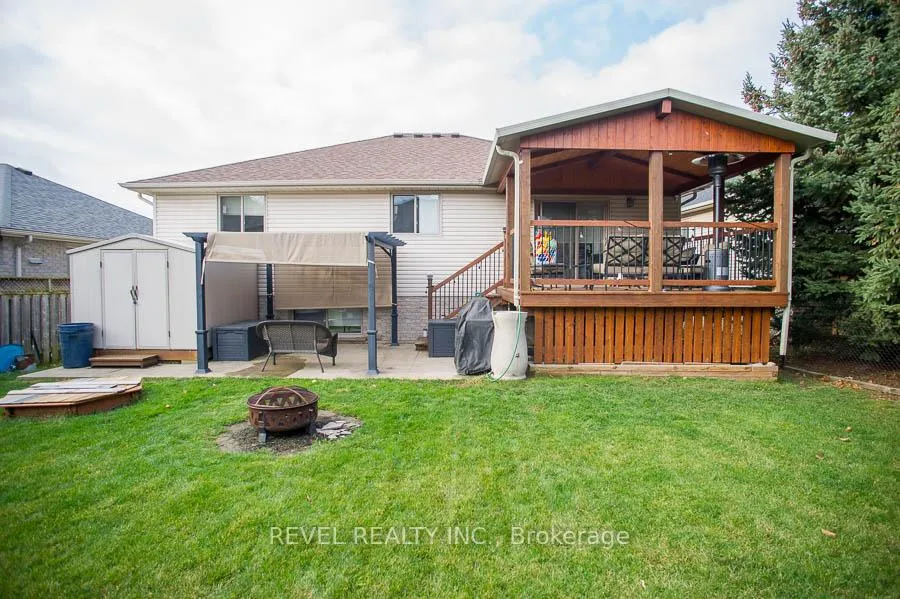 Photo 38 of 89 Court Drive, Brant, Paris — HOMEH