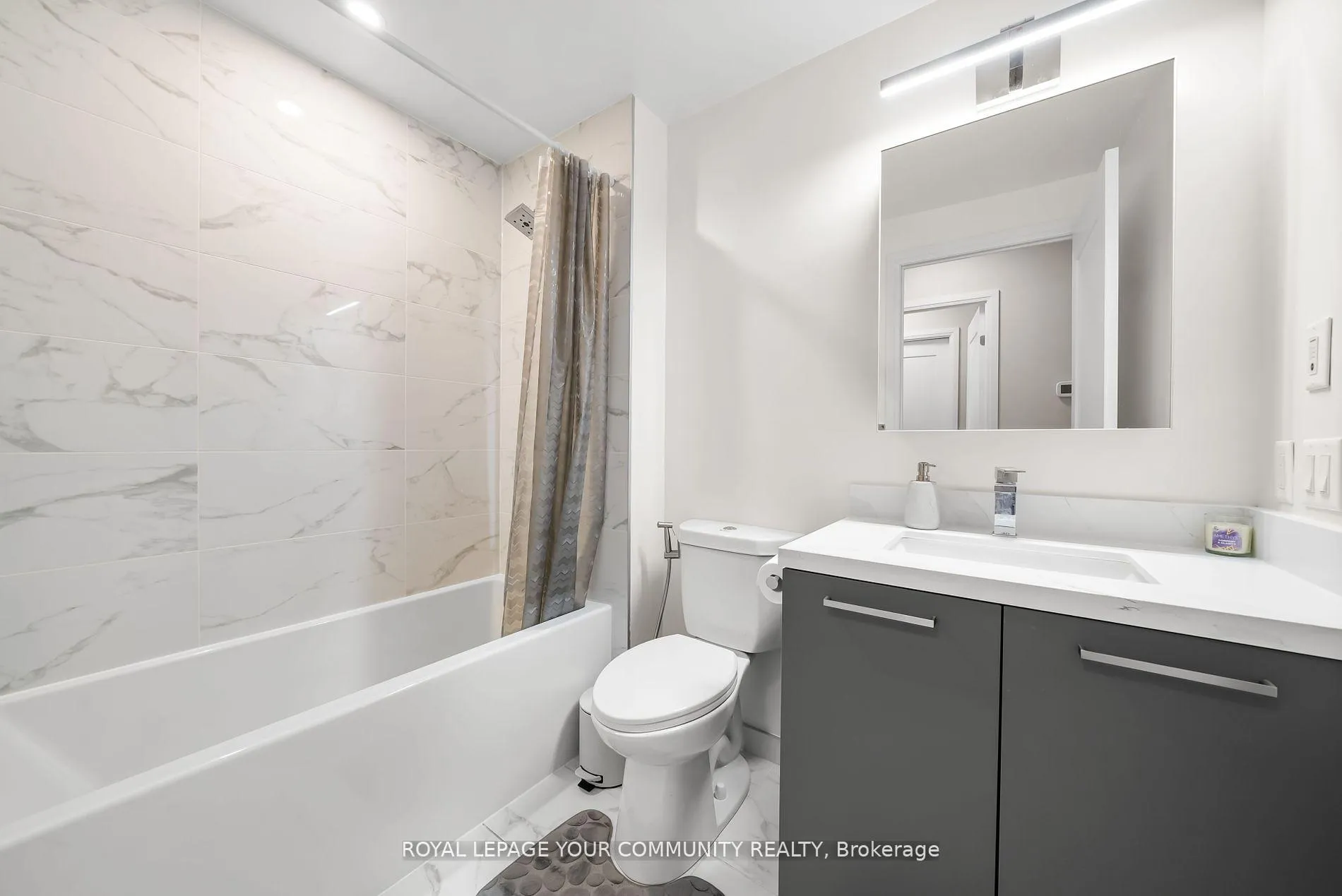 Photo 12 of Unit 3309B, 38 Gandhi Lane, Markham, Commerce Valley — HOMEH