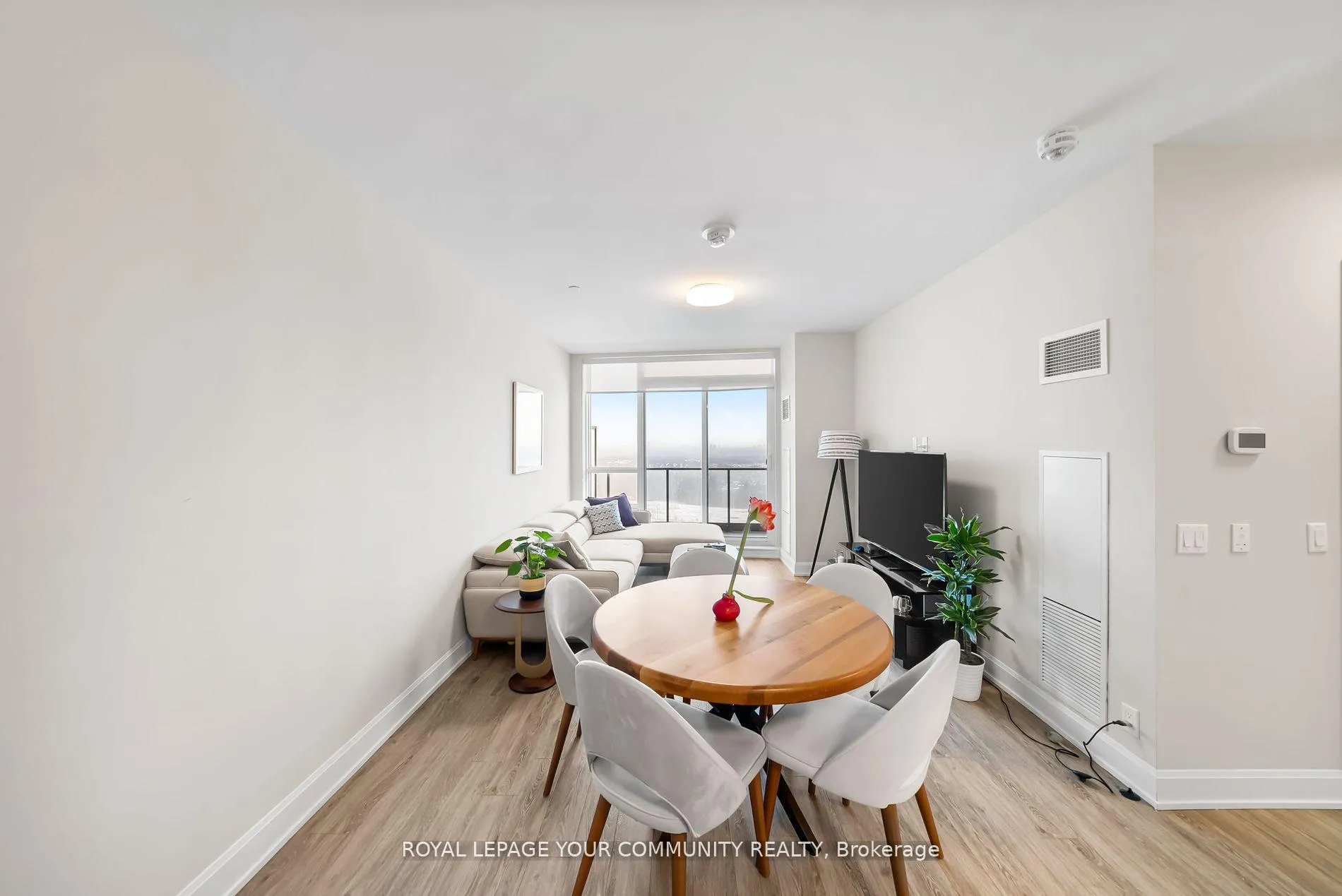 Photo 17 of Unit 3309B, 38 Gandhi Lane, Markham, Commerce Valley — HOMEH