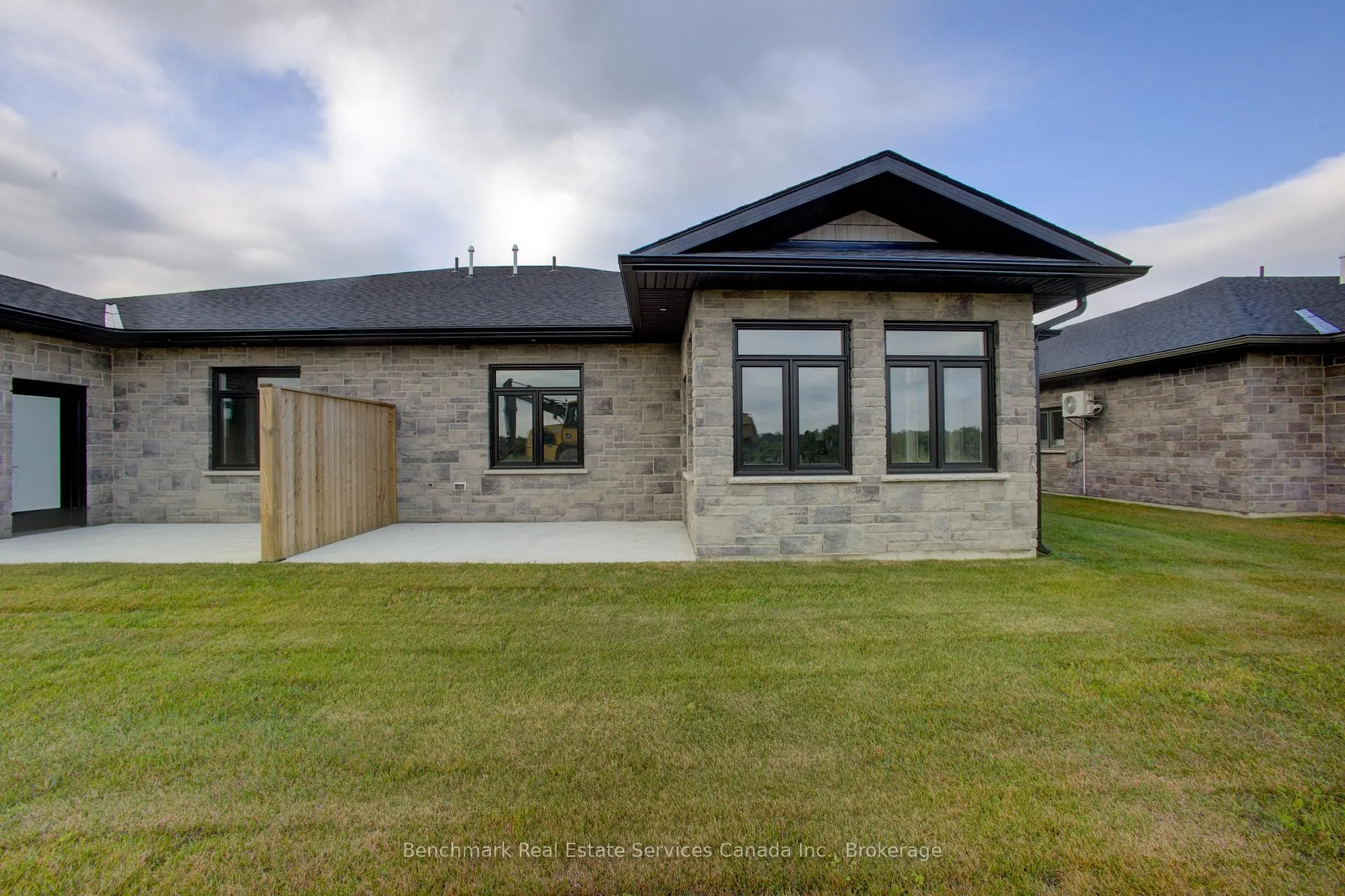 Photo 14 of 63 Cavalier Crescent, Huron-Kinloss — HOMEH