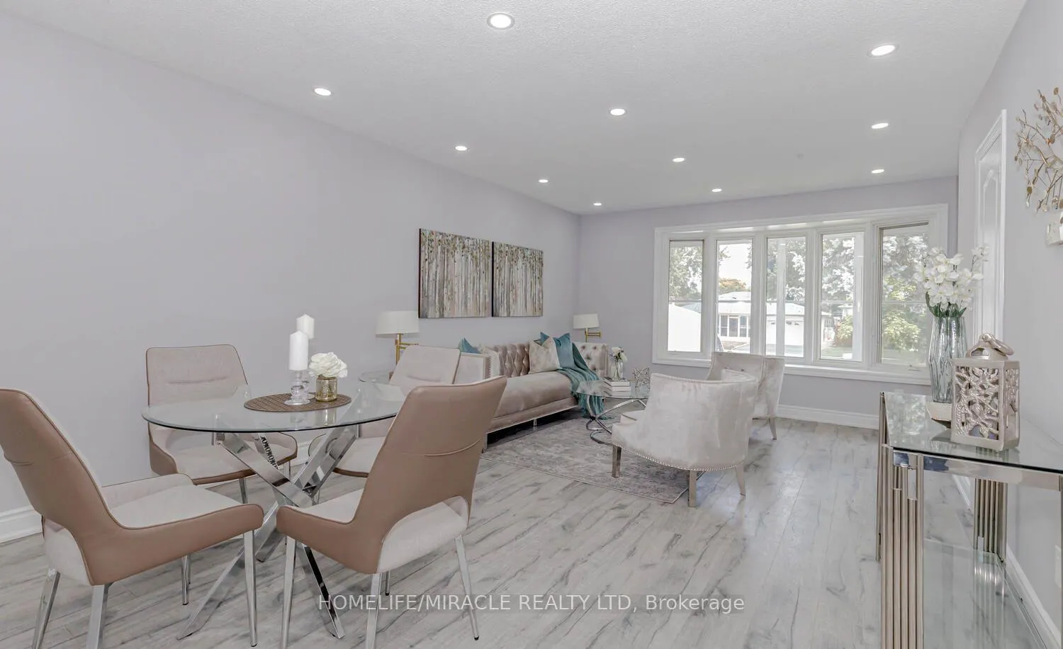 Photo 8 of 62 Elgin Drive, Brampton, Brampton South — HOMEH