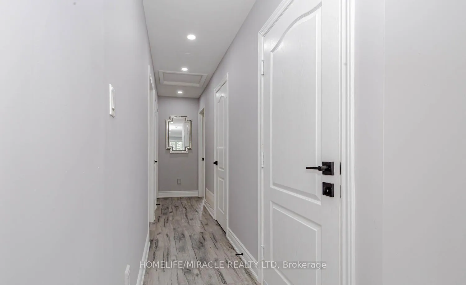 Photo 14 of 62 Elgin Drive, Brampton, Brampton South — HOMEH