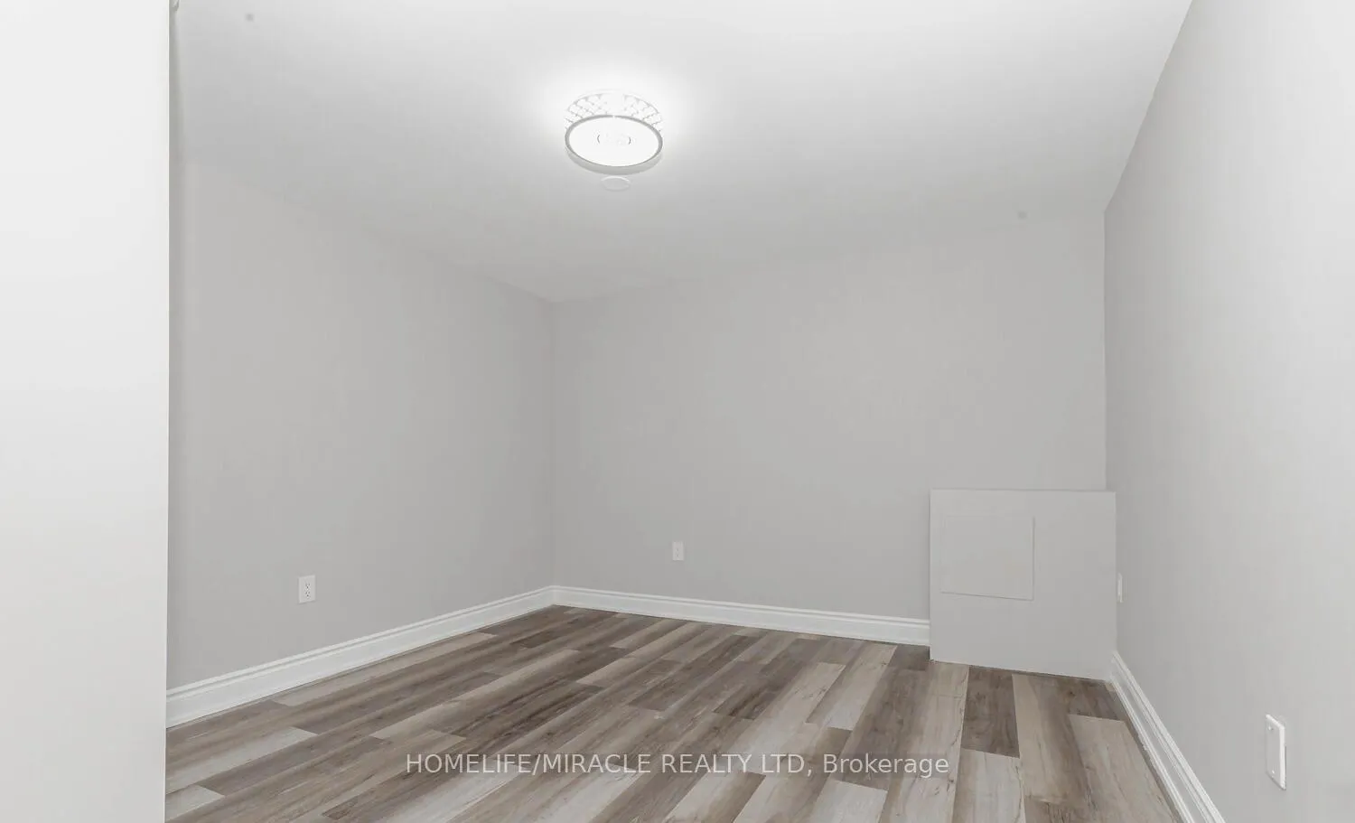 Photo 34 of 62 Elgin Drive, Brampton, Brampton South — HOMEH
