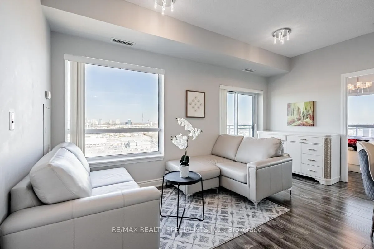 Photo 6 of Unit 1403, 215 Queen Street E, Brampton, Queen Street Corridor — HOMEH