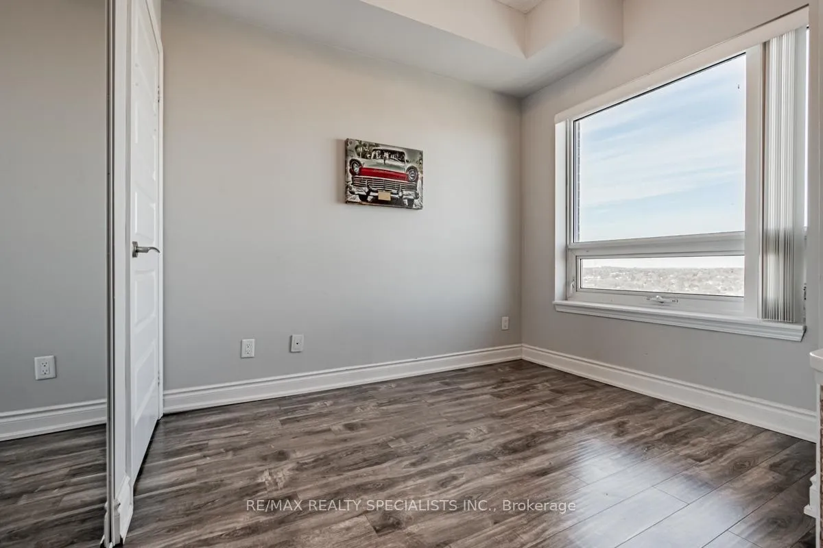 Photo 21 of Unit 1403, 215 Queen Street E, Brampton, Queen Street Corridor — HOMEH