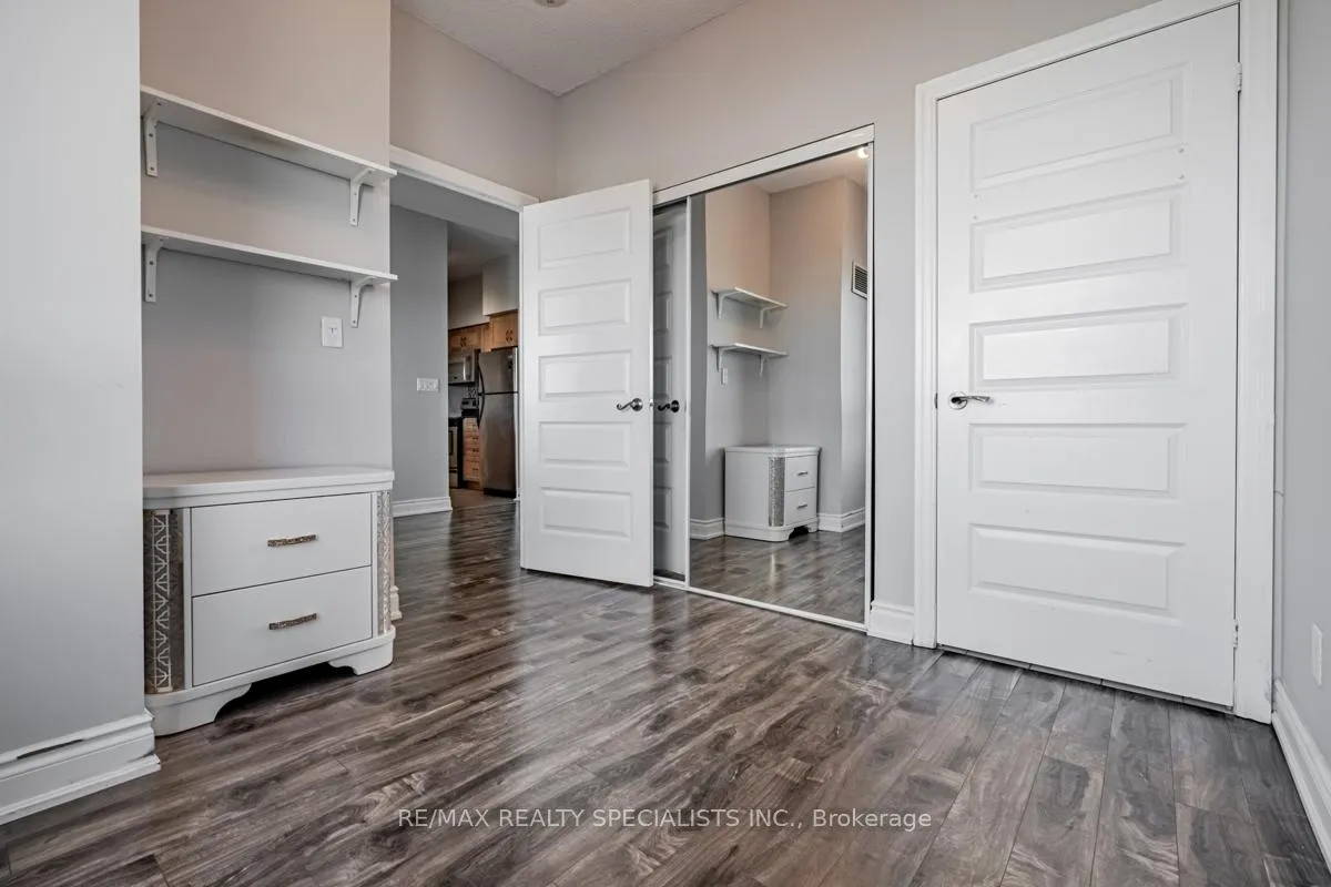 Photo 22 of Unit 1403, 215 Queen Street E, Brampton, Queen Street Corridor — HOMEH