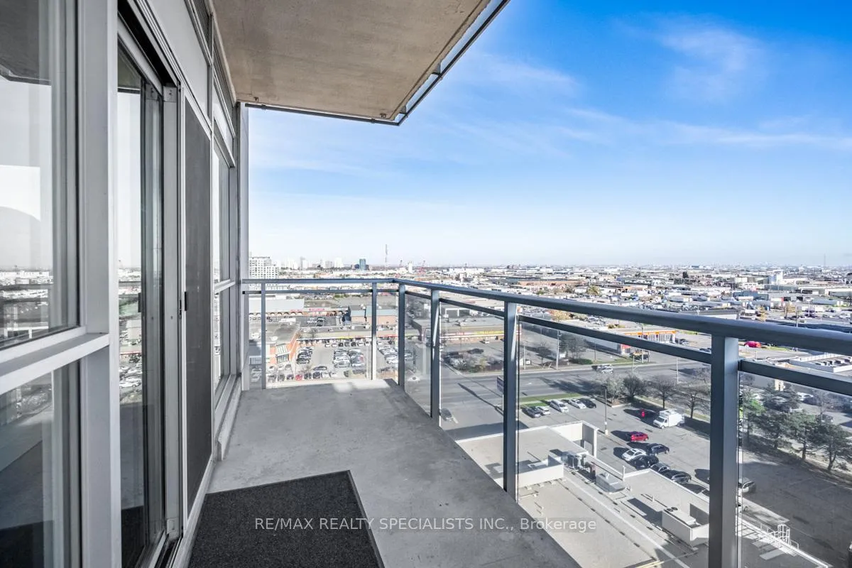 Photo 31 of Unit 1403, 215 Queen Street E, Brampton, Queen Street Corridor — HOMEH