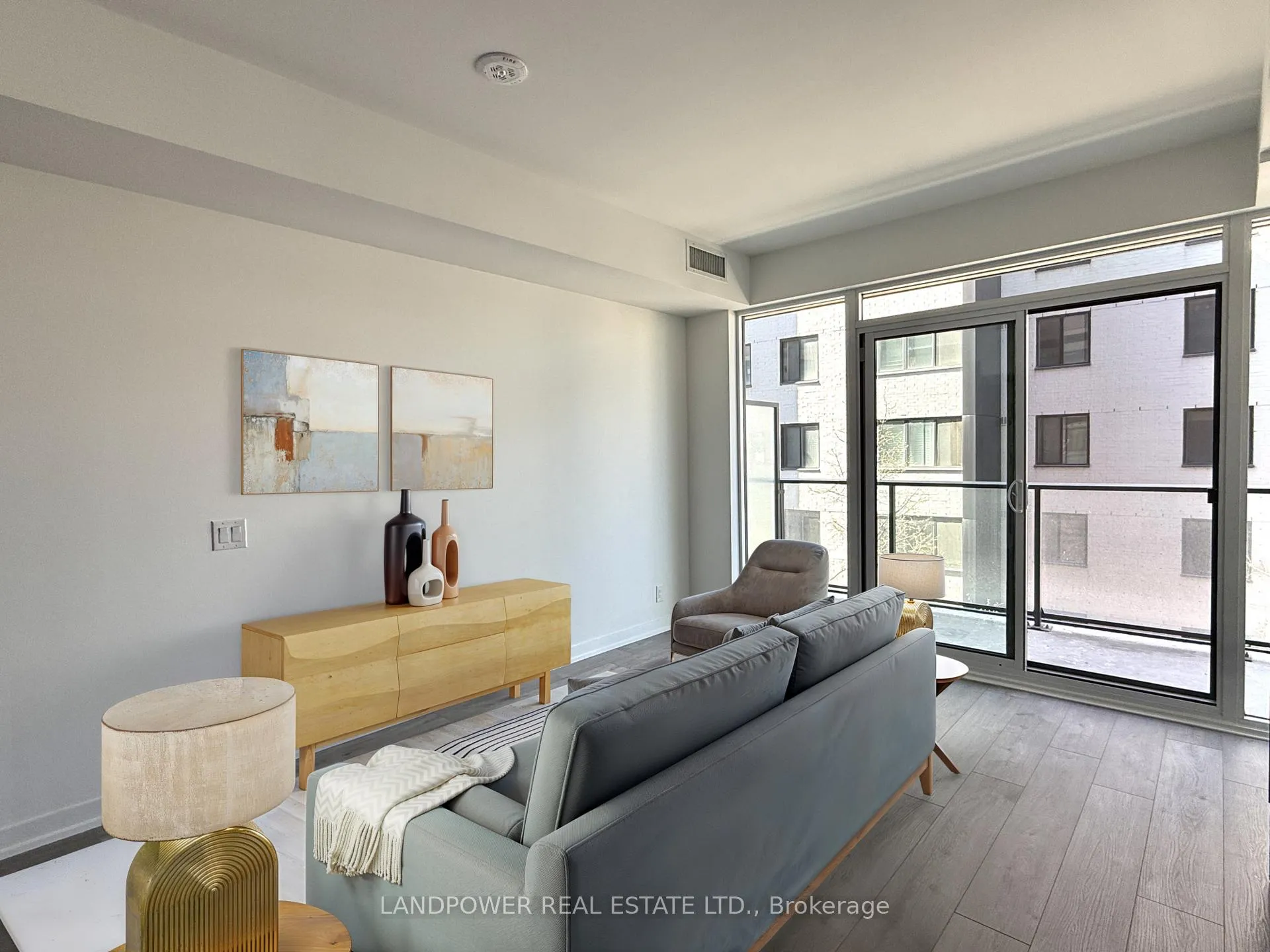 Photo 2 of Unit 334, 285 Dufferin Street, Toronto, South Parkdale — HOMEH