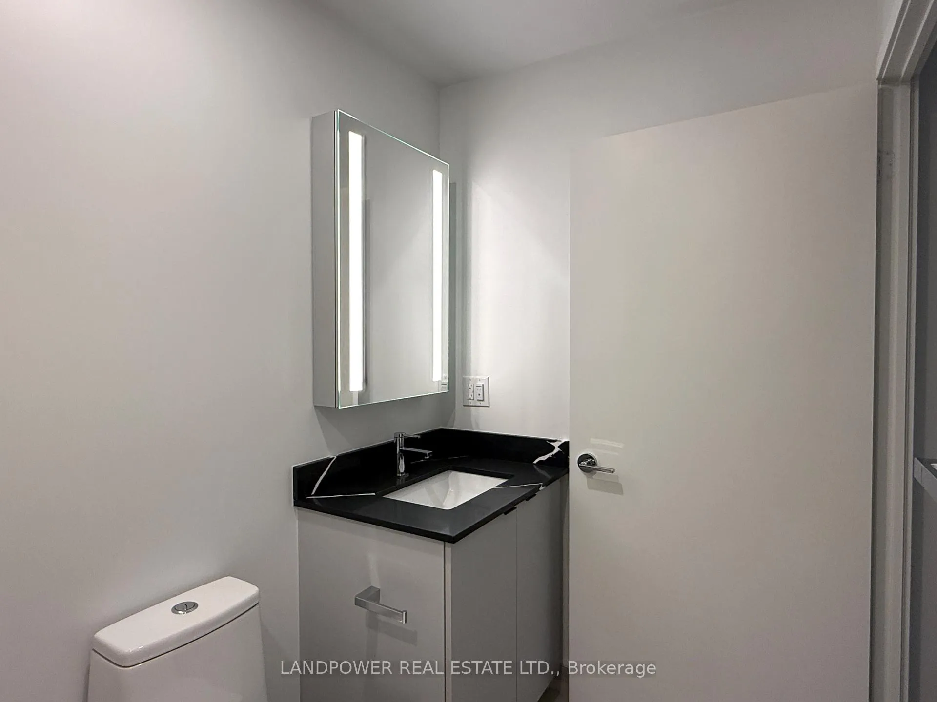 Photo 6 of Unit 334, 285 Dufferin Street, Toronto, South Parkdale — HOMEH