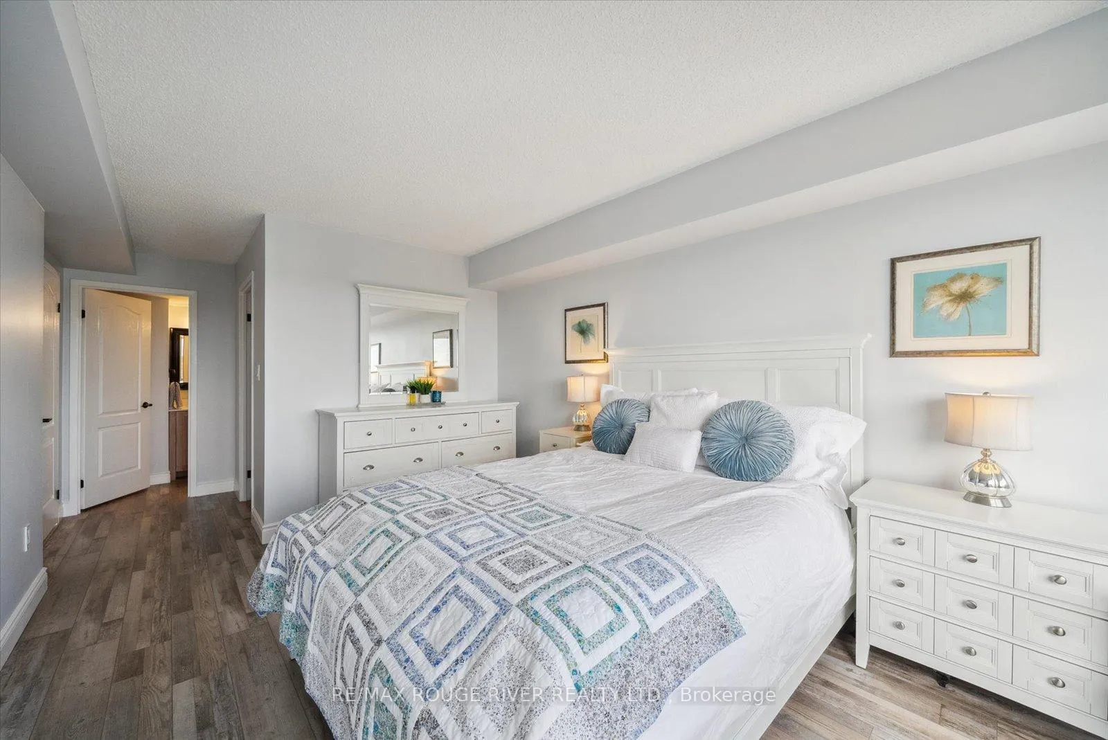 Photo 17 of Unit 812, 712 Rossland Road E, Whitby, Pringle Creek — HOMEH