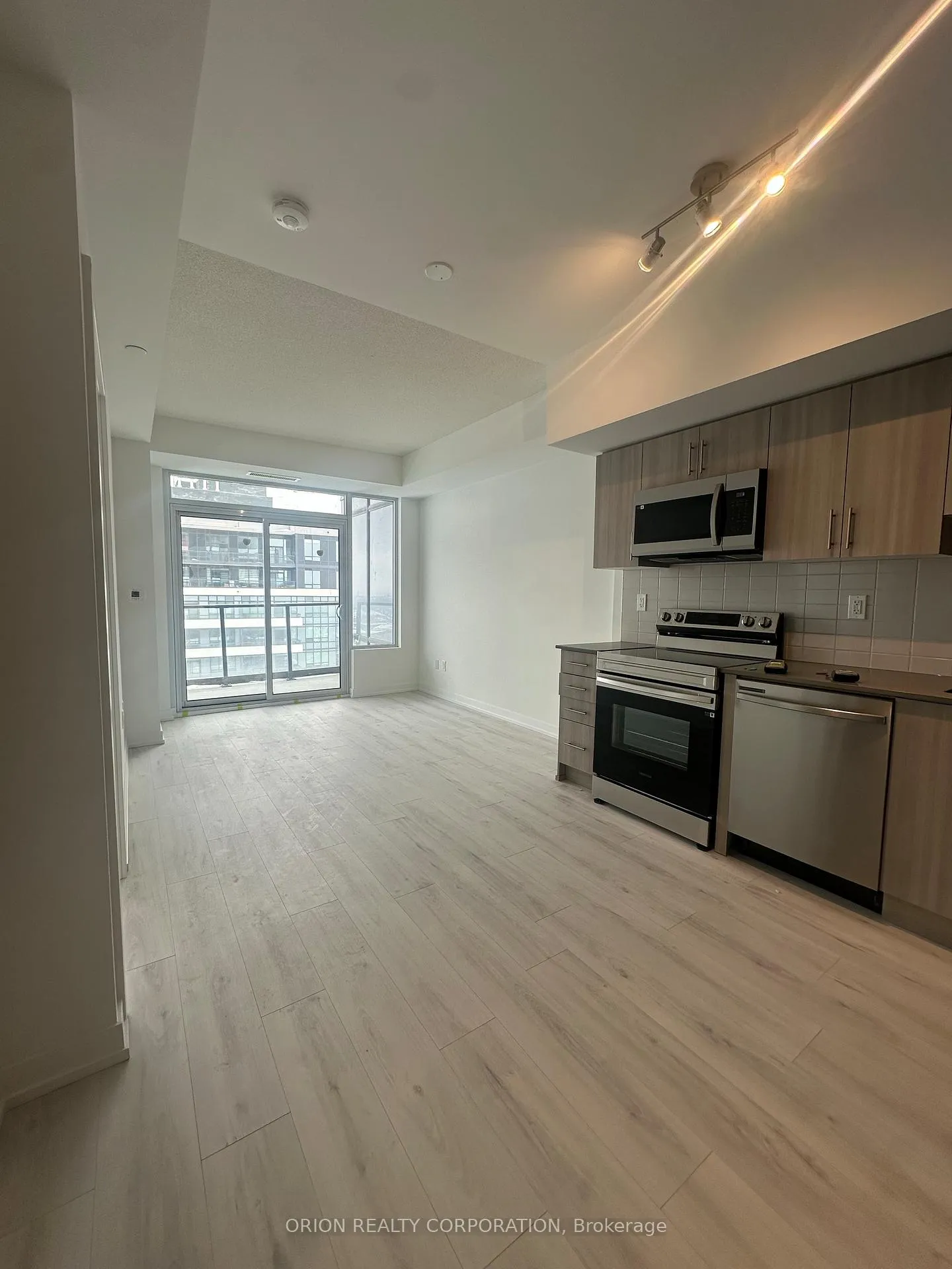 Photo 1 of Unit 2707, 1435 Celebration Drive, Pickering, Bay Ridges — HOMEH