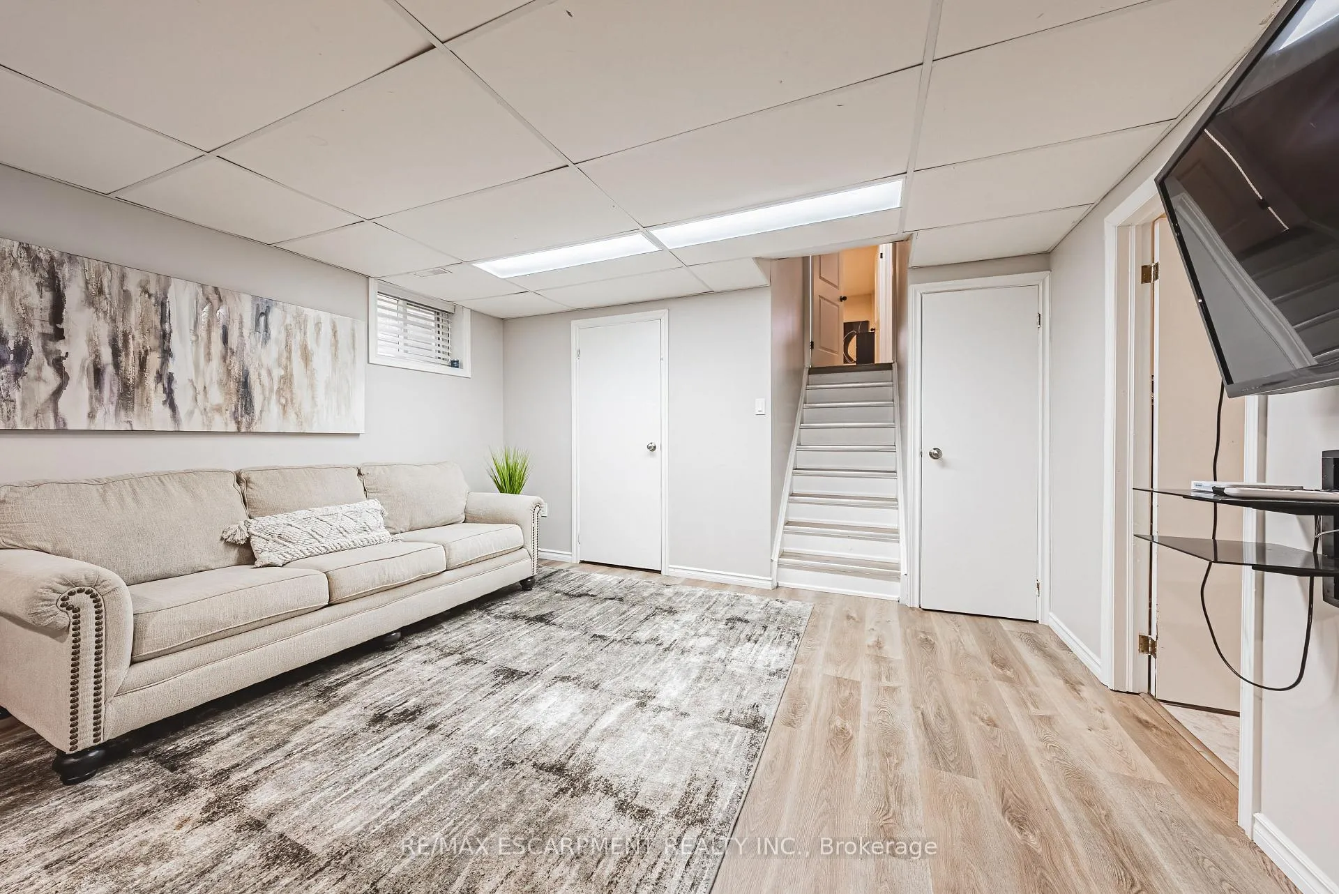 Photo 23 of 14 Gatestone Drive, Hamilton, Stoney Creek Mountain — HOMEH