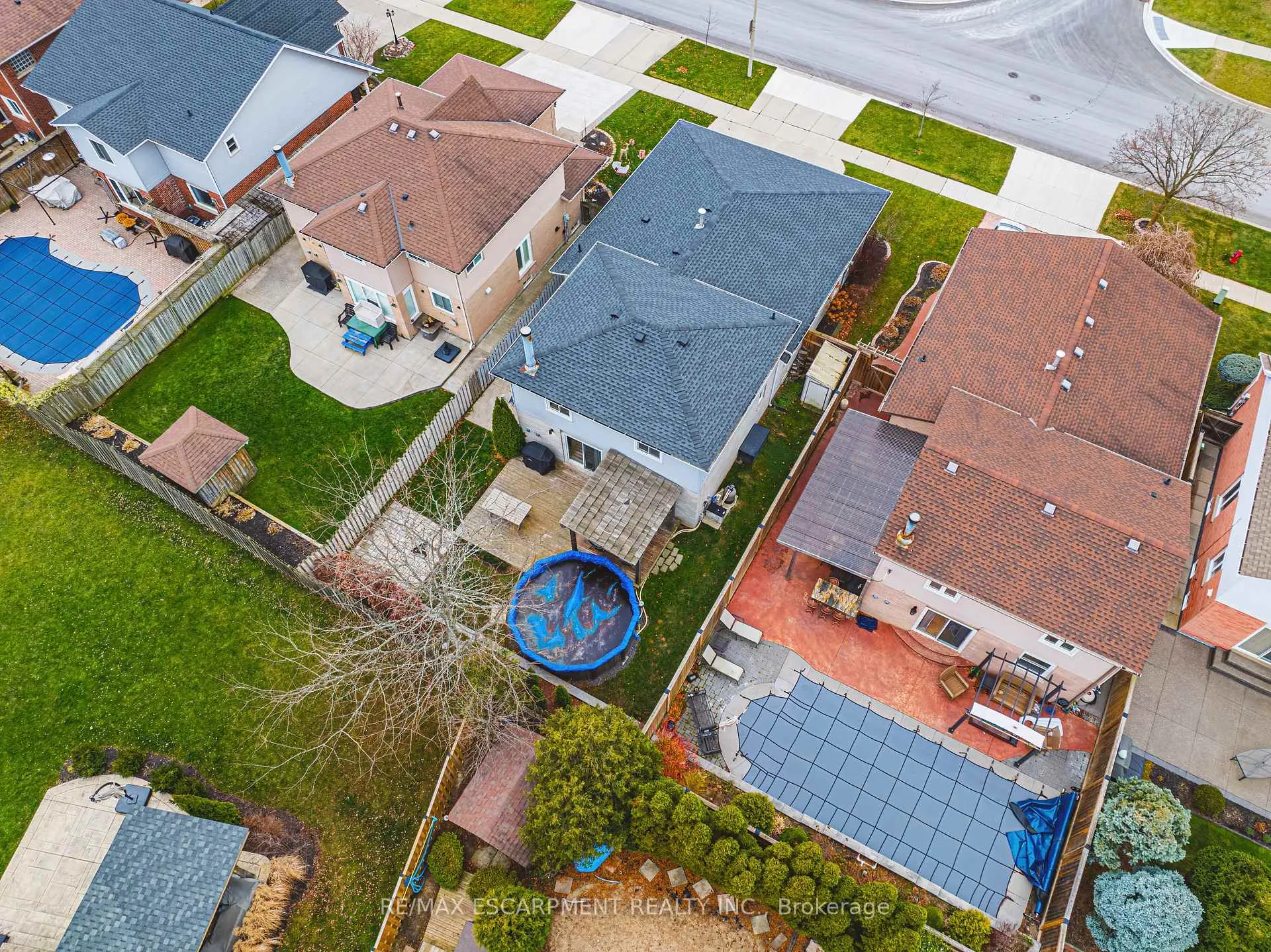 Photo 29 of 14 Gatestone Drive, Hamilton, Stoney Creek Mountain — HOMEH