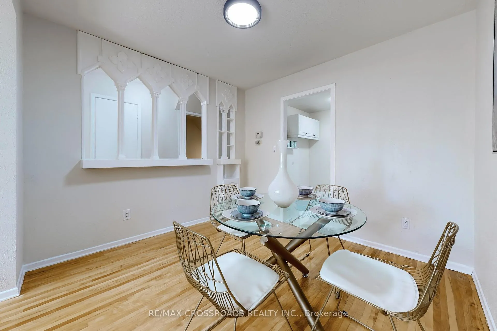Photo 14 of Unit 27, 27 The Carriage Way, Markham, Royal Orchard — HOMEH