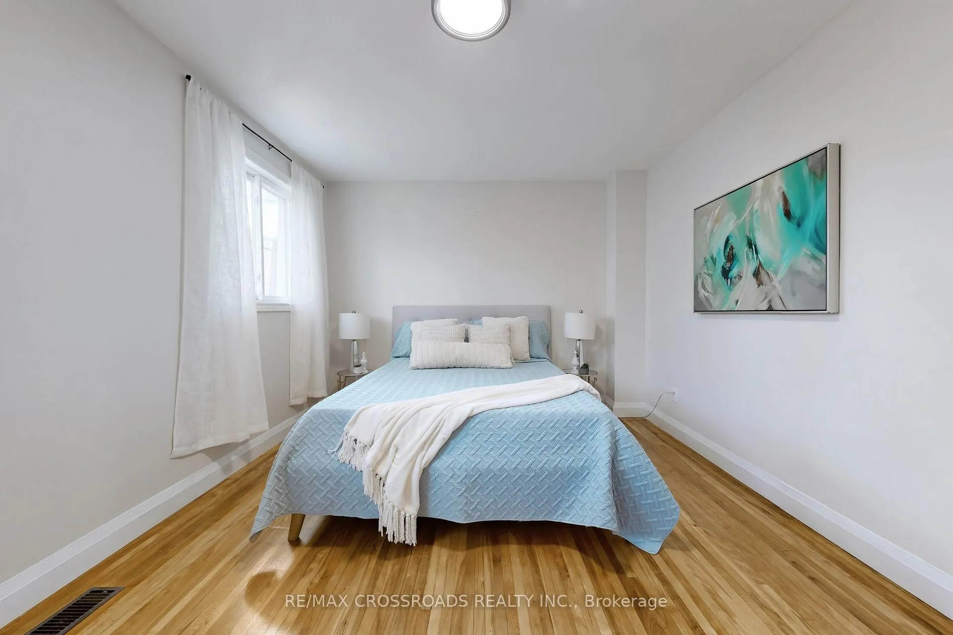 Photo 24 of Unit 27, 27 The Carriage Way, Markham, Royal Orchard — HOMEH