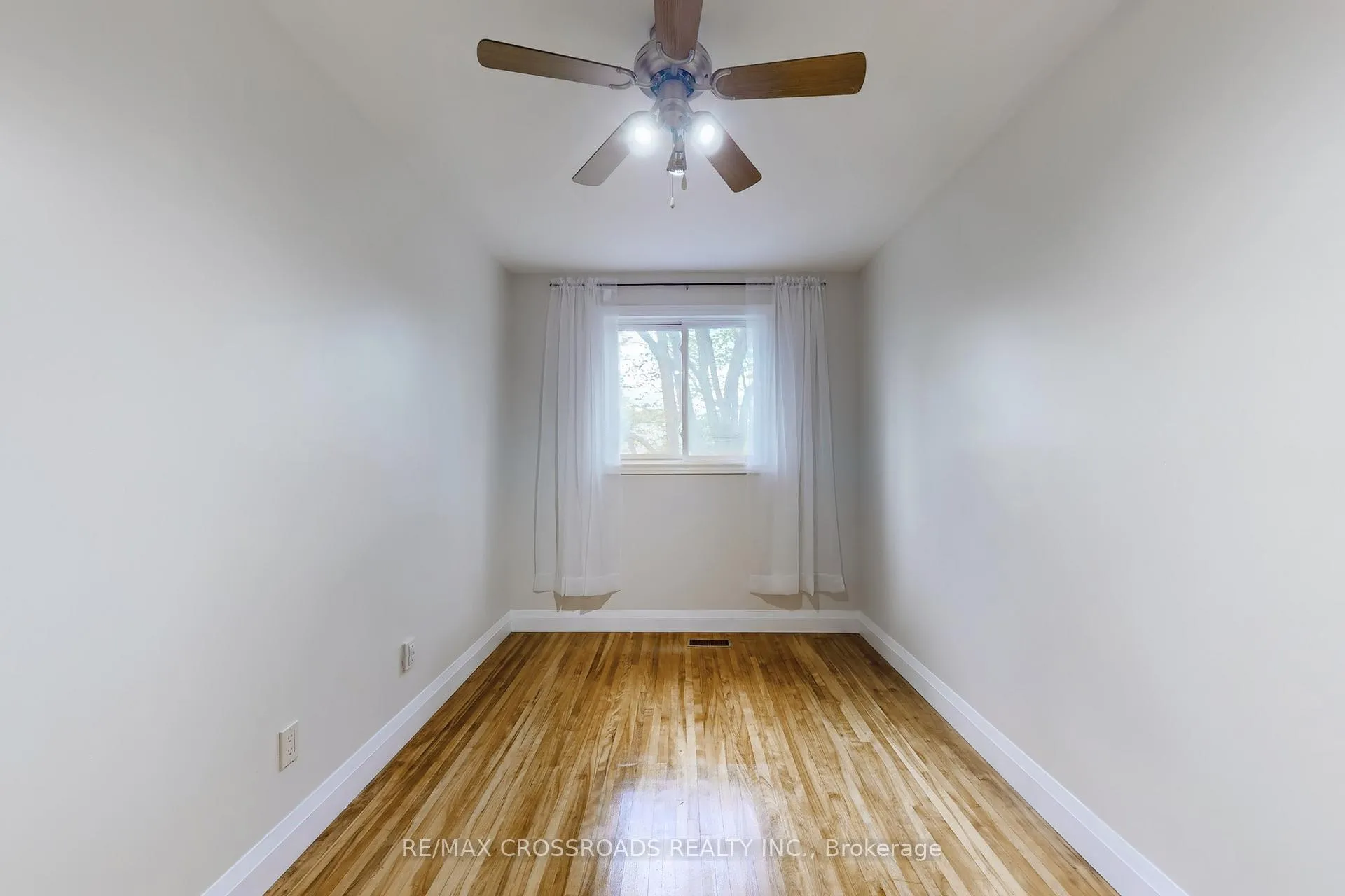 Photo 31 of Unit 27, 27 The Carriage Way, Markham, Royal Orchard — HOMEH