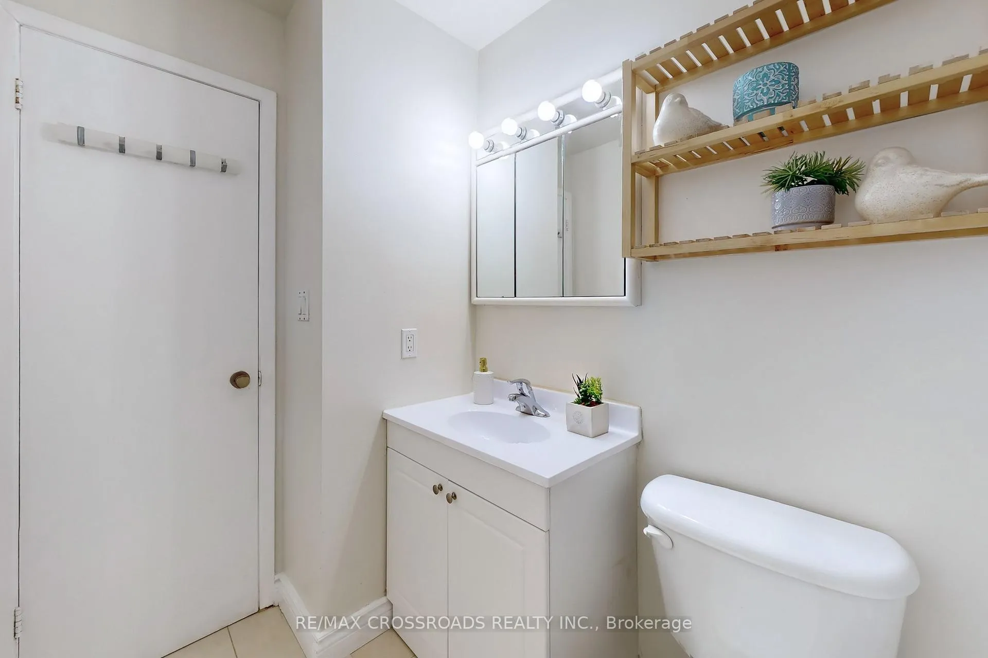 Photo 35 of Unit 27, 27 The Carriage Way, Markham, Royal Orchard — HOMEH