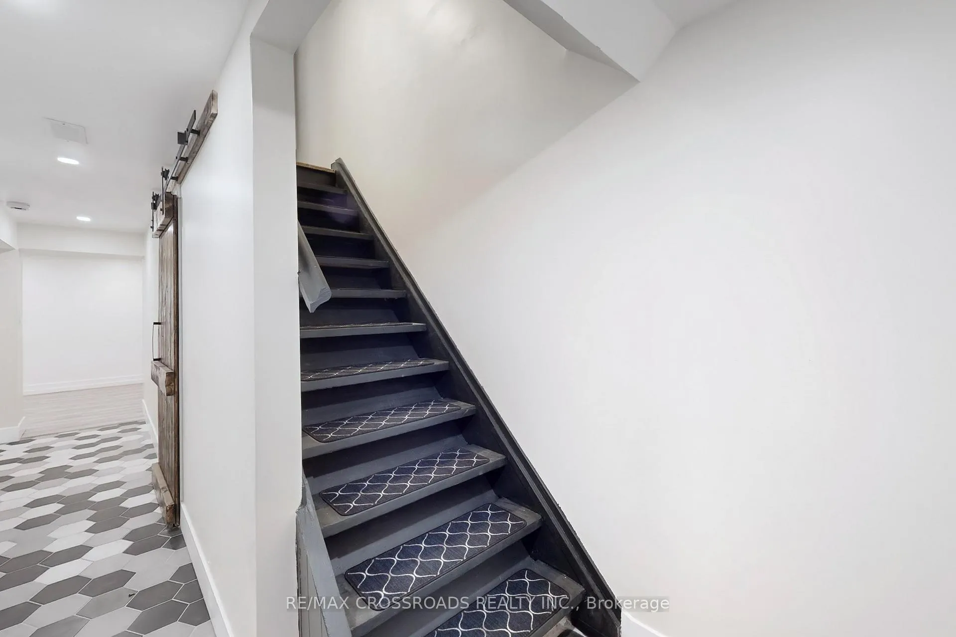 Photo 36 of Unit 27, 27 The Carriage Way, Markham, Royal Orchard — HOMEH