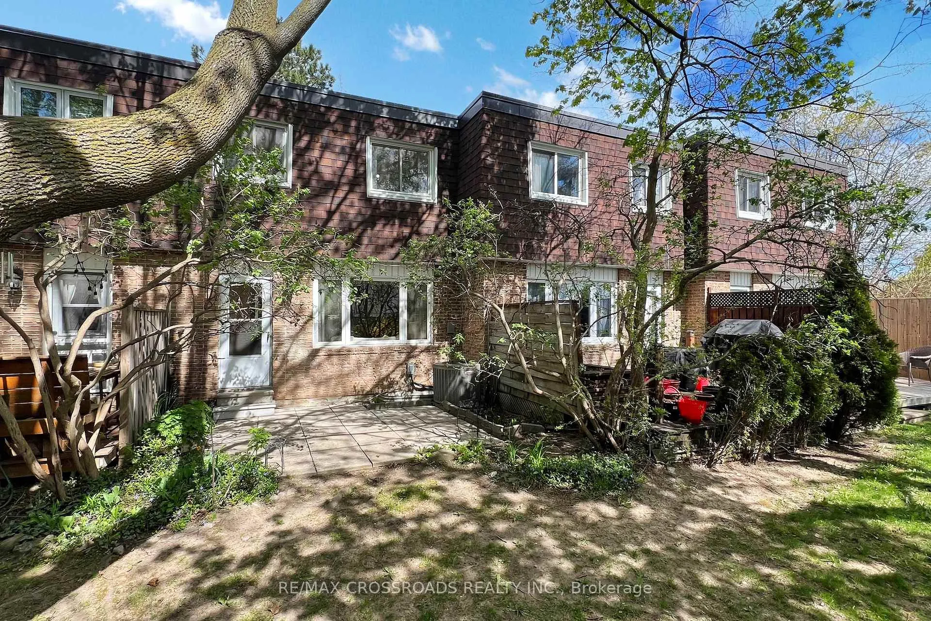 Photo 45 of Unit 27, 27 The Carriage Way, Markham, Royal Orchard — HOMEH