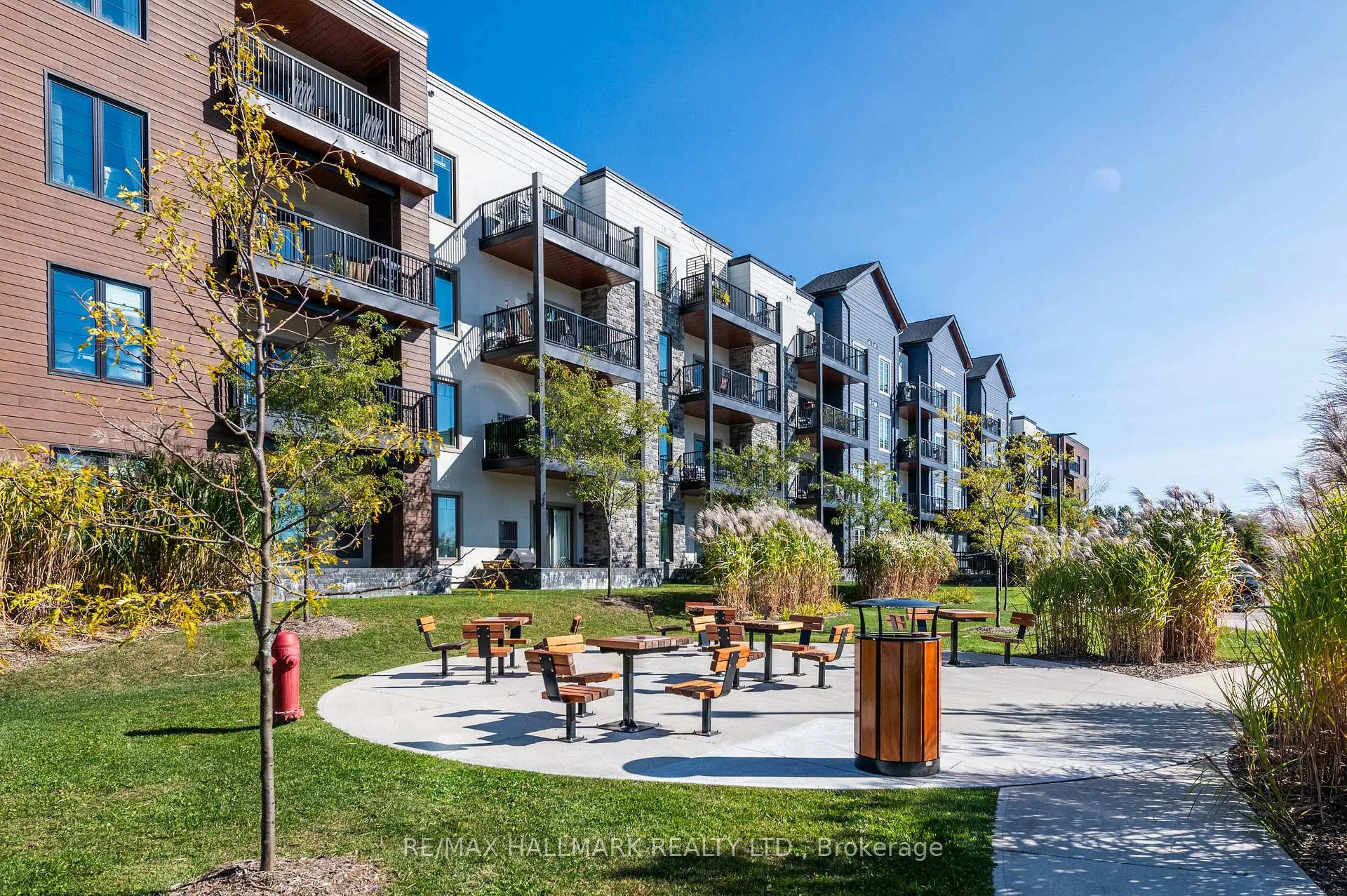 Photo 1 of Unit 201, 54 Koda Street, Barrie, Rural Barrie Southwest — HOMEH