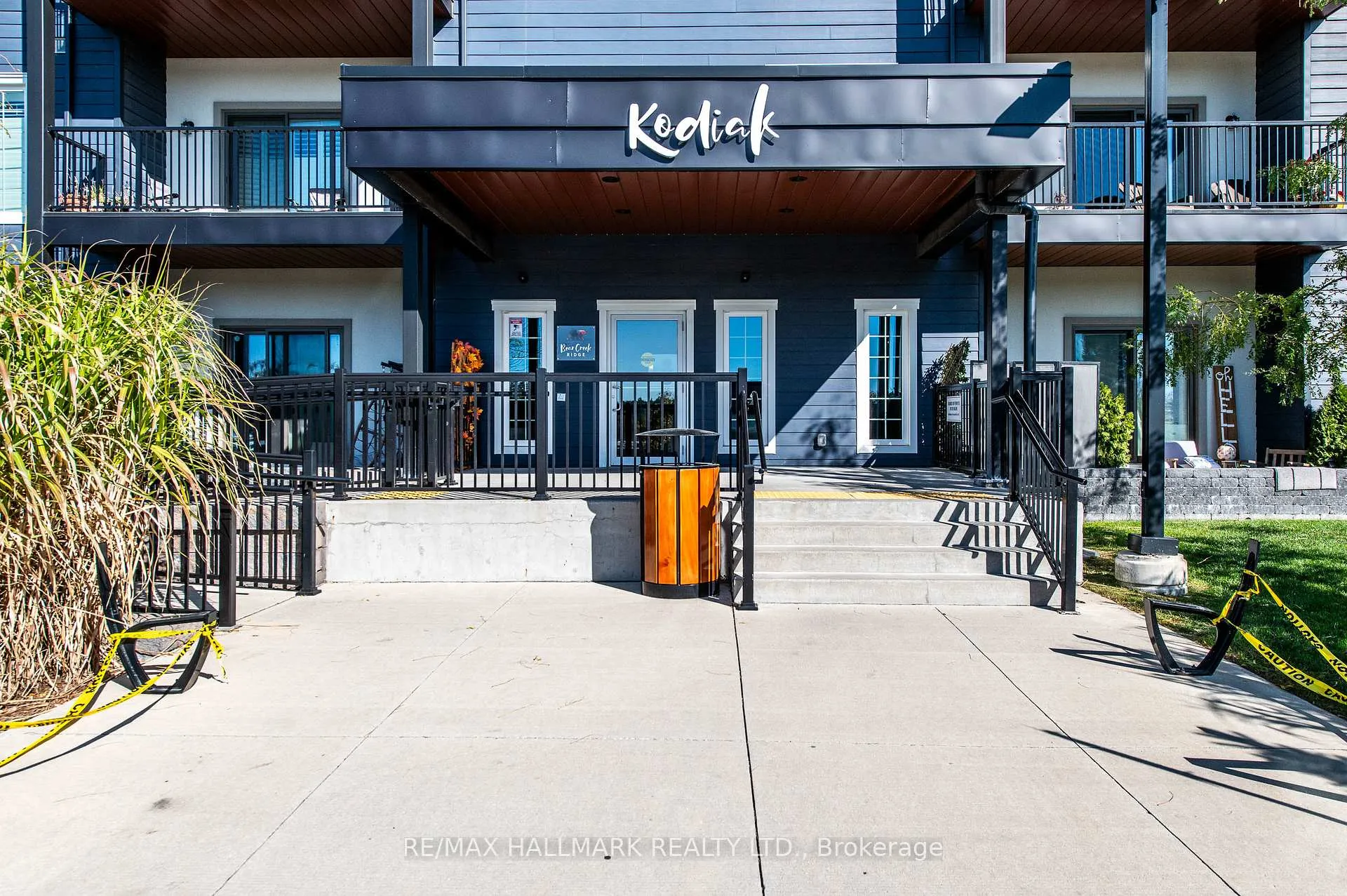 Photo 3 of Unit 201, 54 Koda Street, Barrie, Rural Barrie Southwest — HOMEH