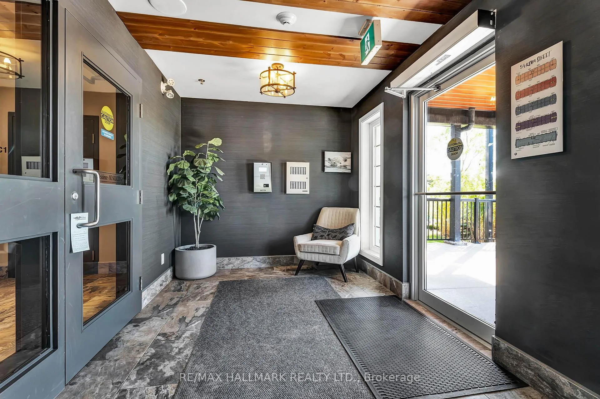 Photo 4 of Unit 201, 54 Koda Street, Barrie, Rural Barrie Southwest — HOMEH