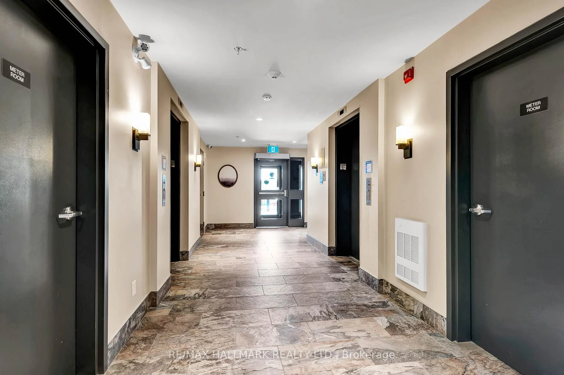 Photo 5 of Unit 201, 54 Koda Street, Barrie, Rural Barrie Southwest — HOMEH