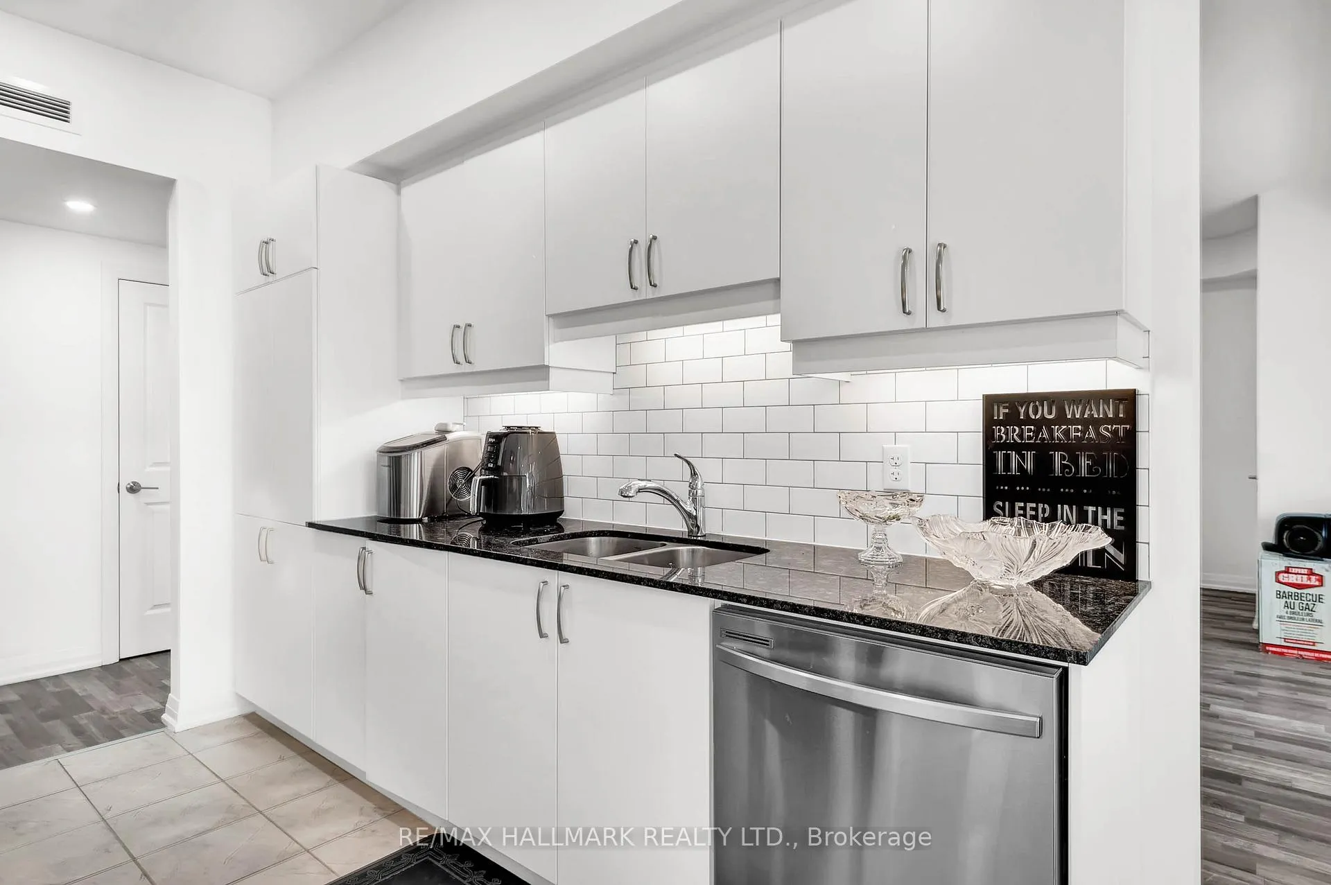 Photo 15 of Unit 201, 54 Koda Street, Barrie, Rural Barrie Southwest — HOMEH