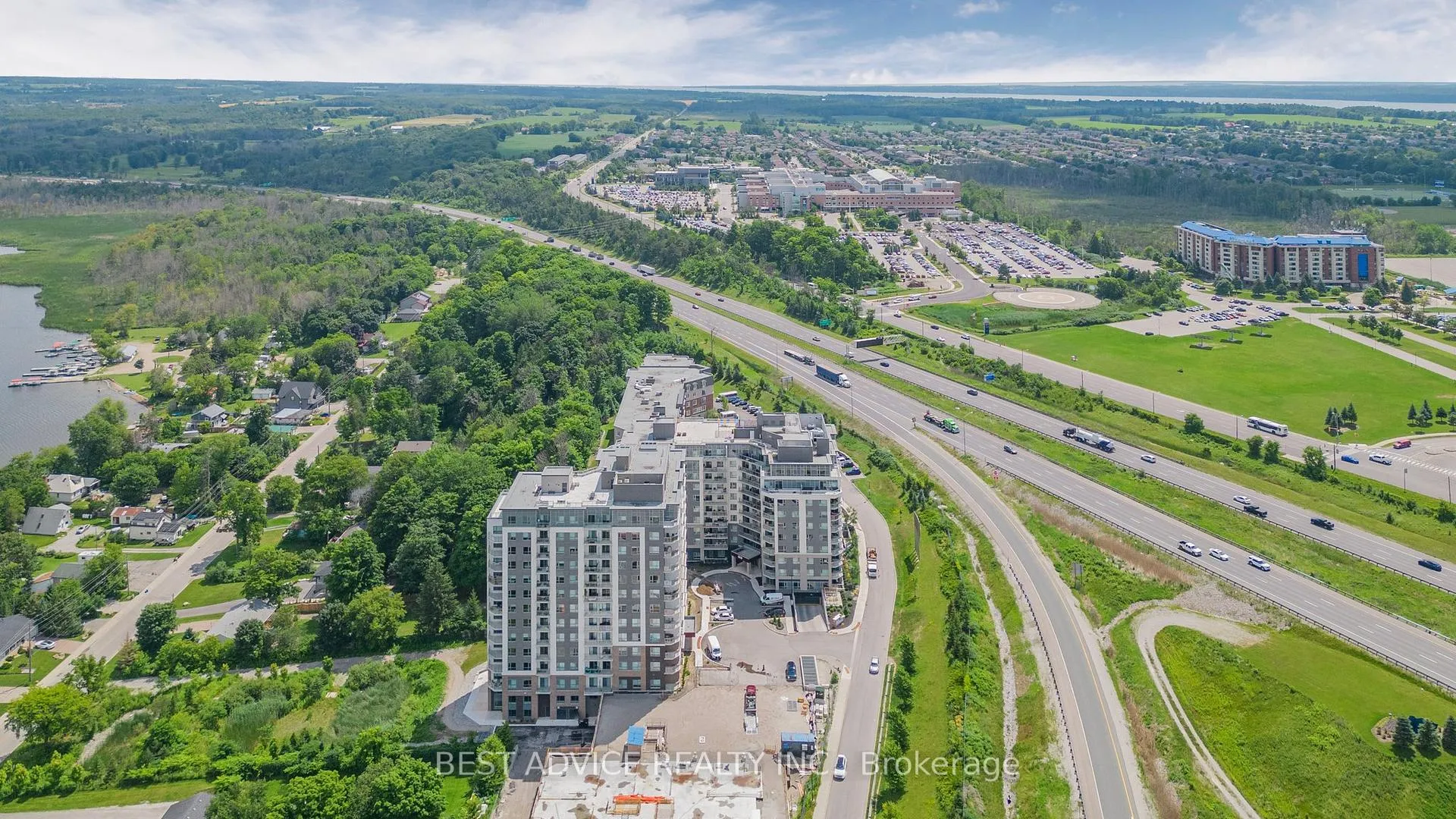 Photo 22 of Unit 1206, 56 Lakeside Terrace, Barrie, Little Lake — HOMEH