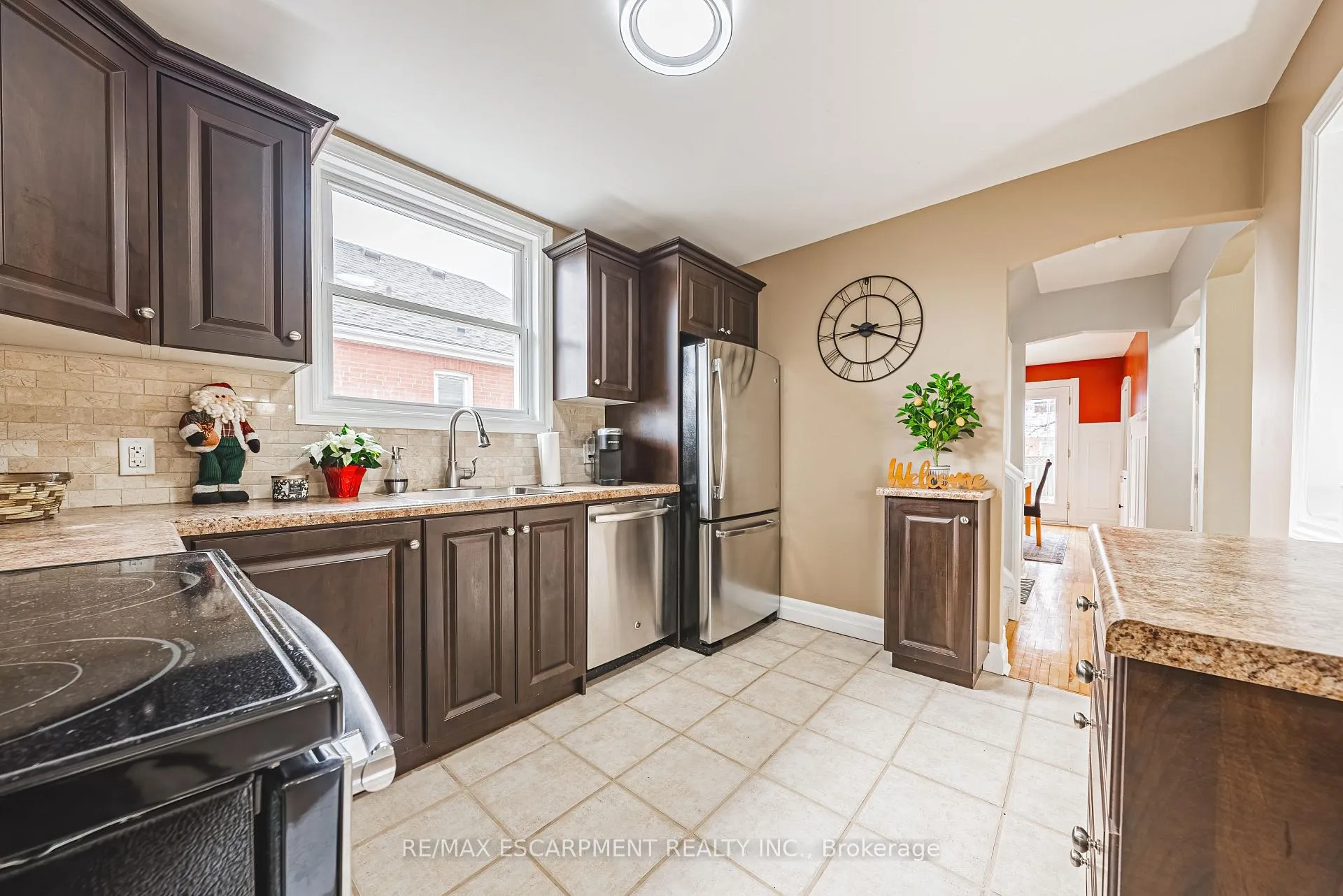 Photo 12 of 278 East 12TH Street, Hamilton, Inch Park — HOMEH