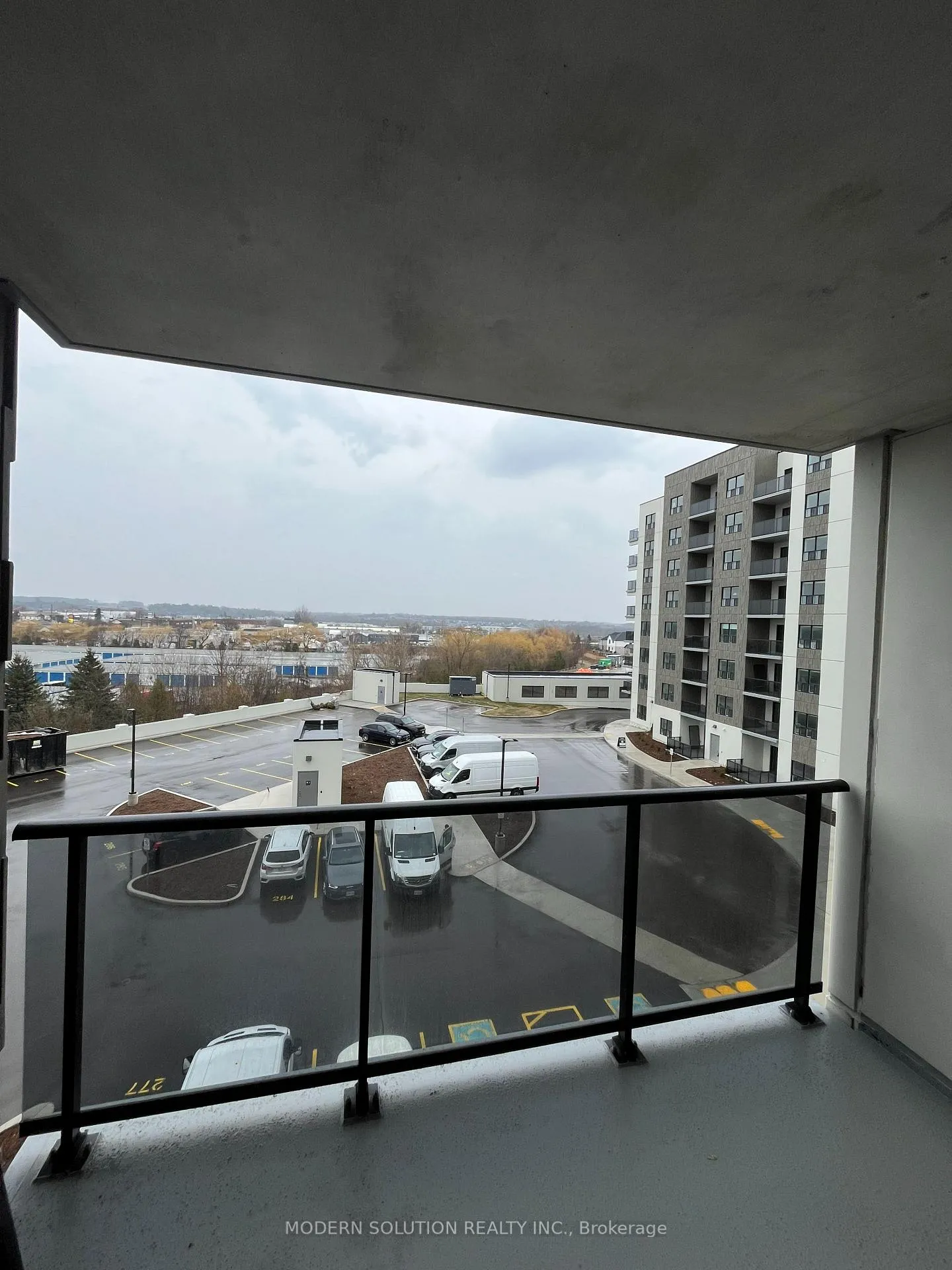 Photo 8 of Unit 405, 50 Otterbein Road, Kitchener — HOMEH