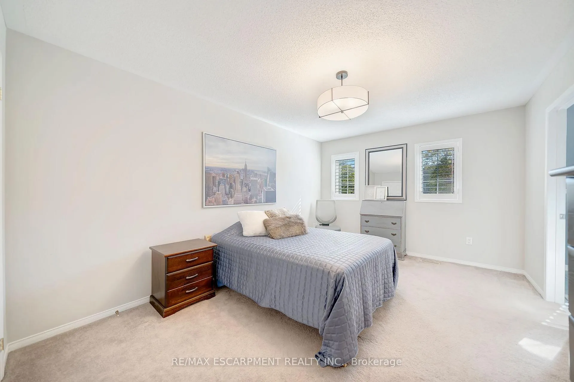 Photo 22 of 143 Valmont Street, Hamilton, Ancaster — HOMEH