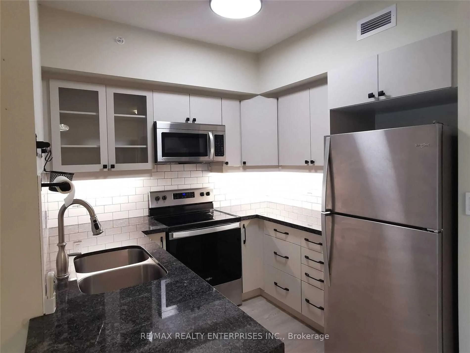 Photo 5 of Unit 212, 54 Koda Street, Barrie, Rural Barrie Southwest — HOMEH
