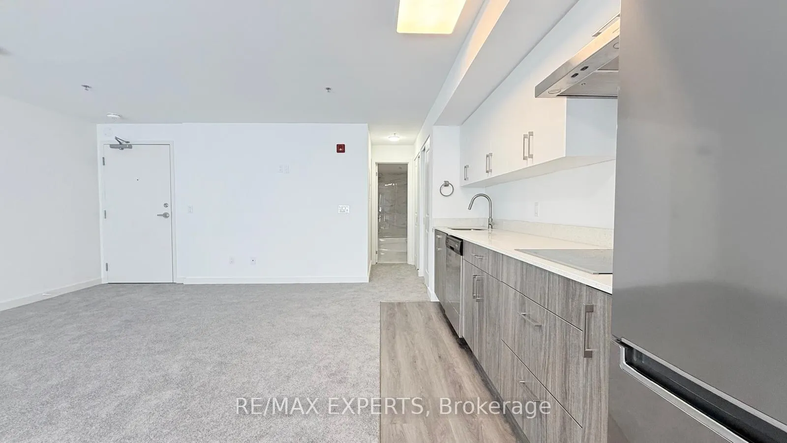 Photo 2 of Unit 304, 45 Connaught Avenue, Toronto, Greenwood-Coxwell — HOMEH