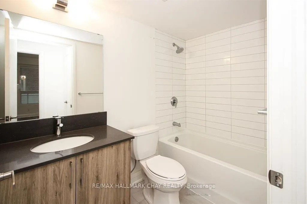 Photo 10 of Unit 308, 58 Lakeside Terrace, Barrie, Little Lake — HOMEH