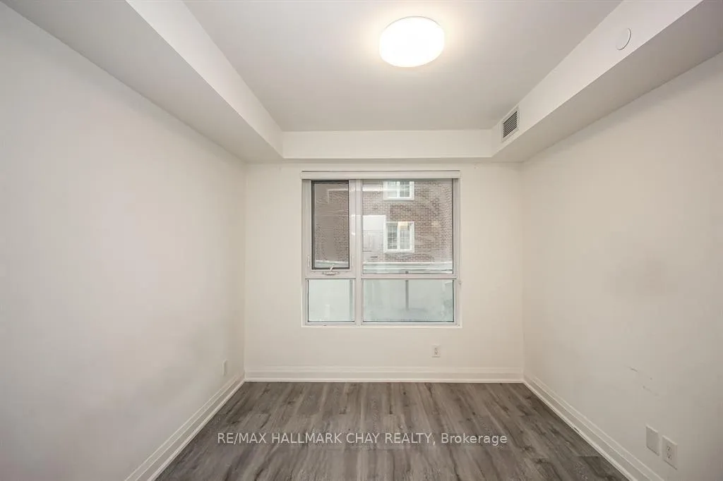 Photo 12 of Unit 308, 58 Lakeside Terrace, Barrie, Little Lake — HOMEH